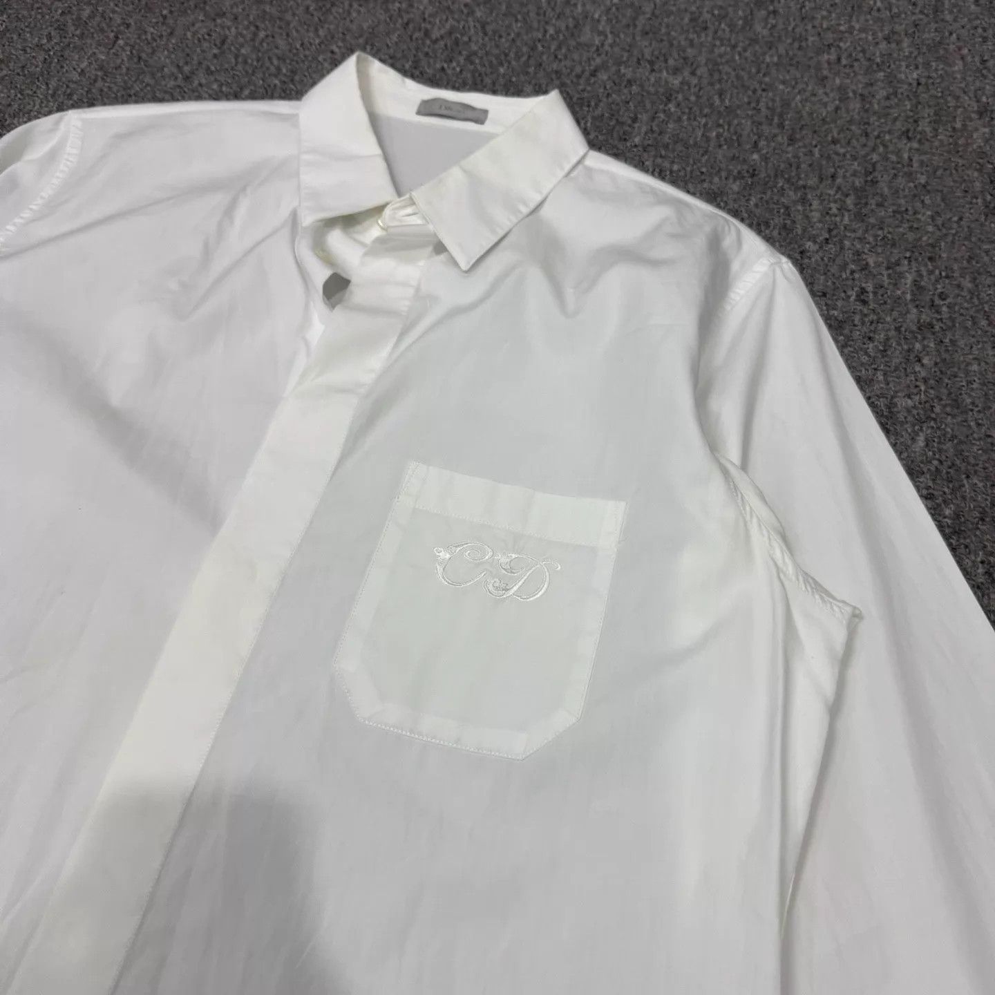 Dior Dior White LS Shirt ChestPocket CD Logo Embroidery Size US L / EU 52-54 / 3 - 3 Thumbnail
