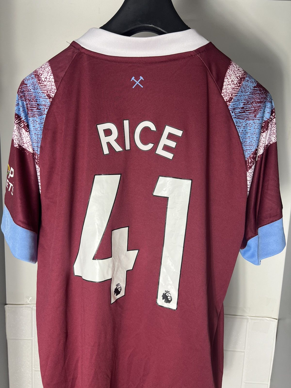 Umbro × Vintage VERY RARE UMBRO FC WEST HAM UNITED ENGLAND SOCCER JERSEY Y2K Size US XXL / EU 58 / 5 - 8 Thumbnail