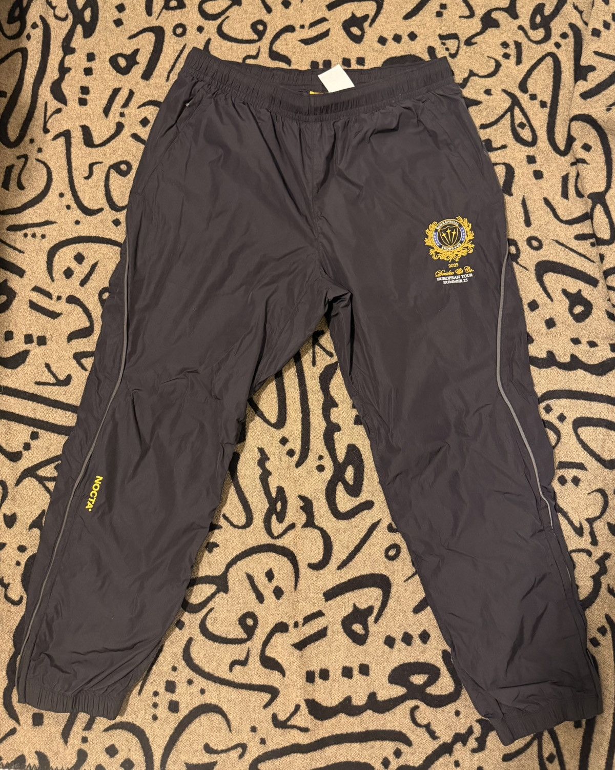 Drake × Nike Unreleased Nocta $$$4U Tour Entourage Tracksuit Size US L / EU 52-54 / 3 - 17 Thumbnail