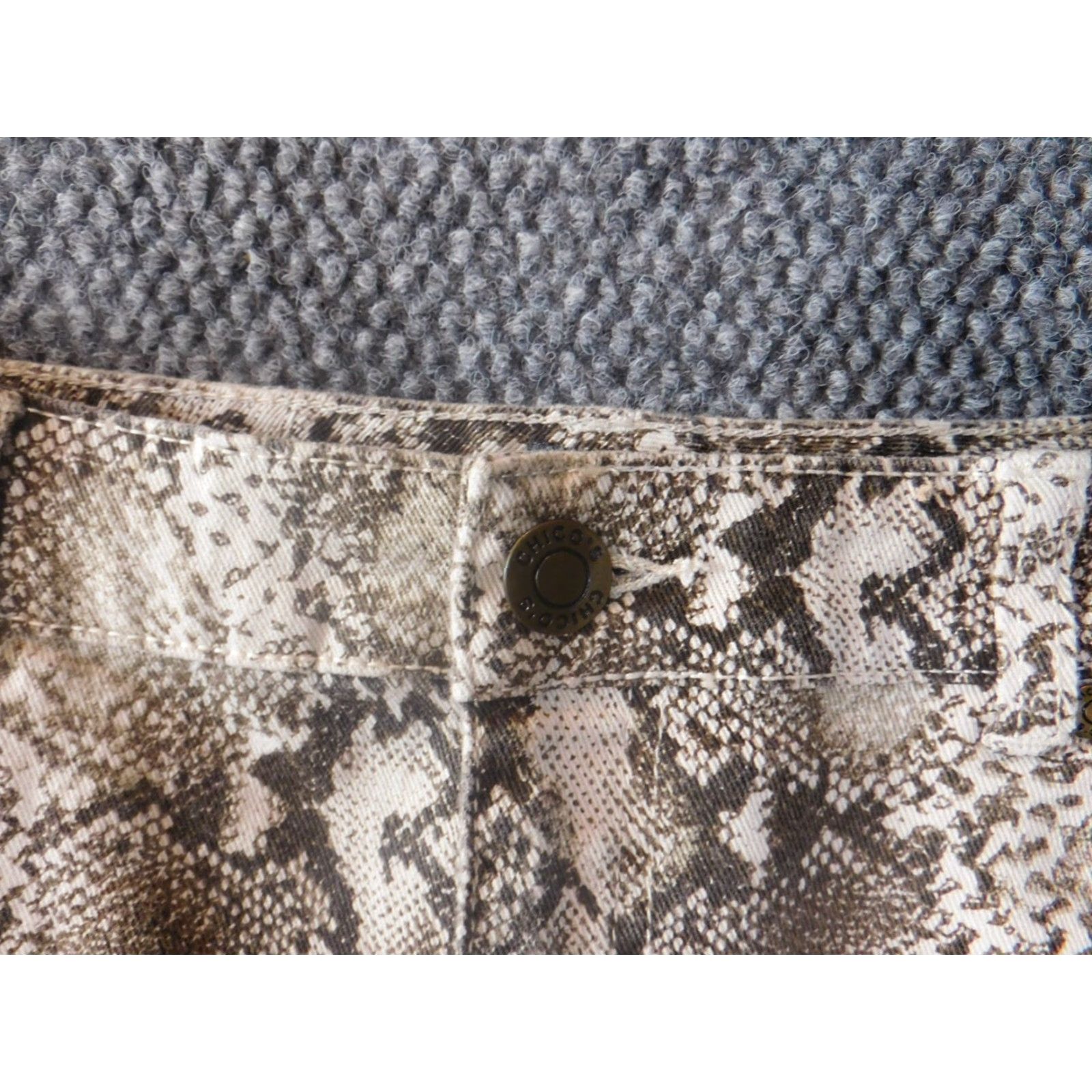 Vintage Chico's Skirt A-Line Women 0 Beige Animal Print Snake Brand: Chico's Size 0 Knee Length Ruffle Lined Size 25" / US 0 / IT 36 - 4 Thumbnail
