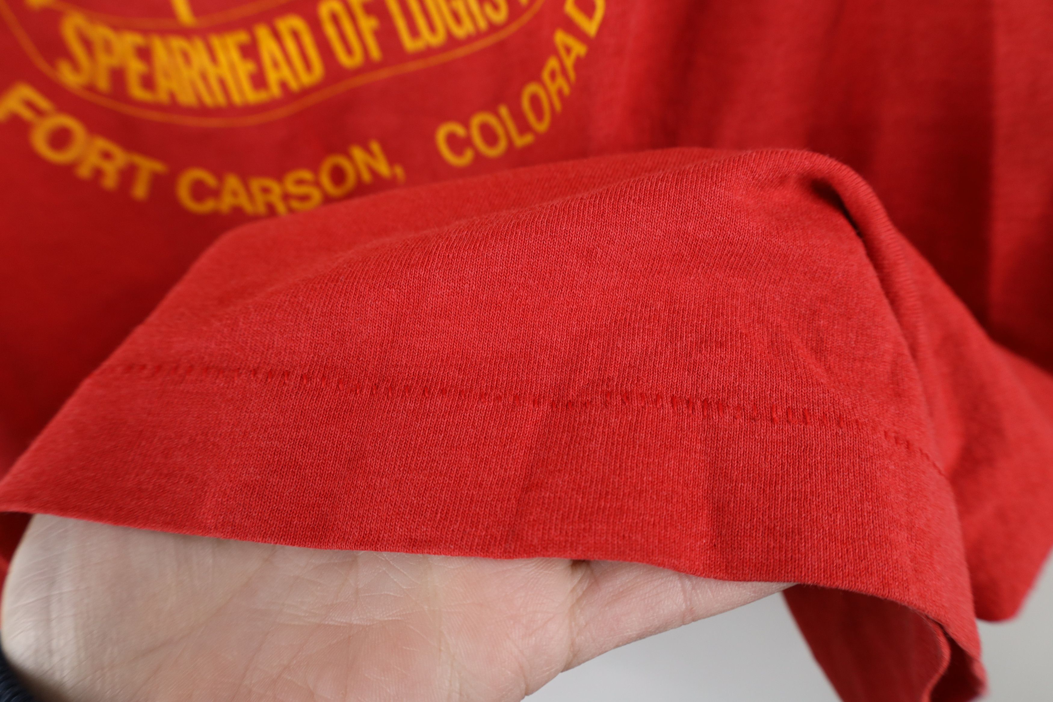 Vintage Vintage 80s Bravo Company 704th Main Battalion T-Shirt USA Size US L / EU 52-54 / 3 - 4 Thumbnail