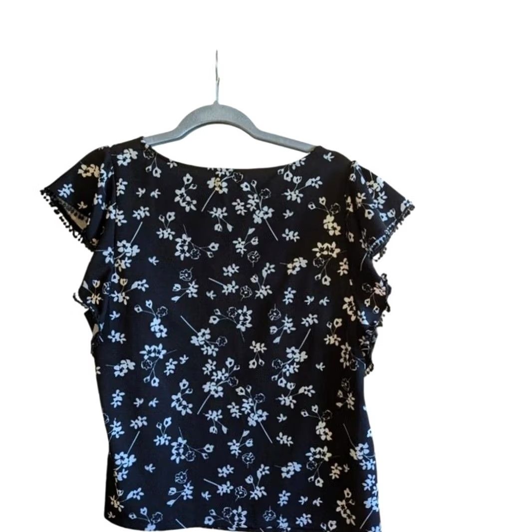 Vintage Black & White Floral Short Flutter Sleeve Pom Pom Trim Blouse Top Womens L Size L / US 10 / IT 46 - 3 Thumbnail