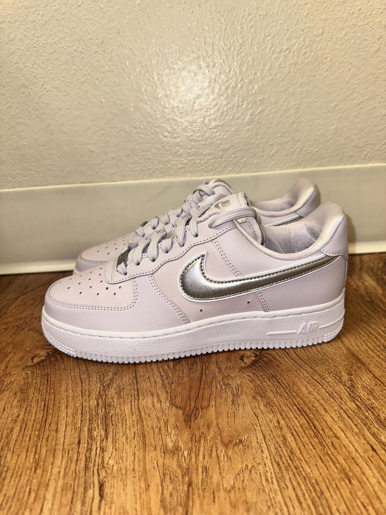 image of Nike Air Force 1 Low Light Lilac Silver (Women's) Sample Shoes in Pink (Size 7)