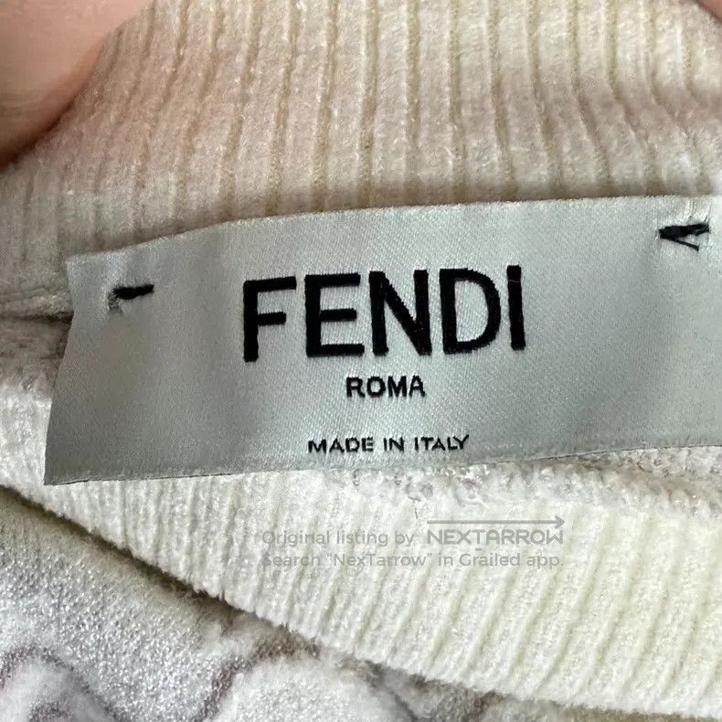 Fendi Fendi Beige High Neck Pullover Printed Sweater Size XXS / US 00 / IT 34 - 3 Thumbnail