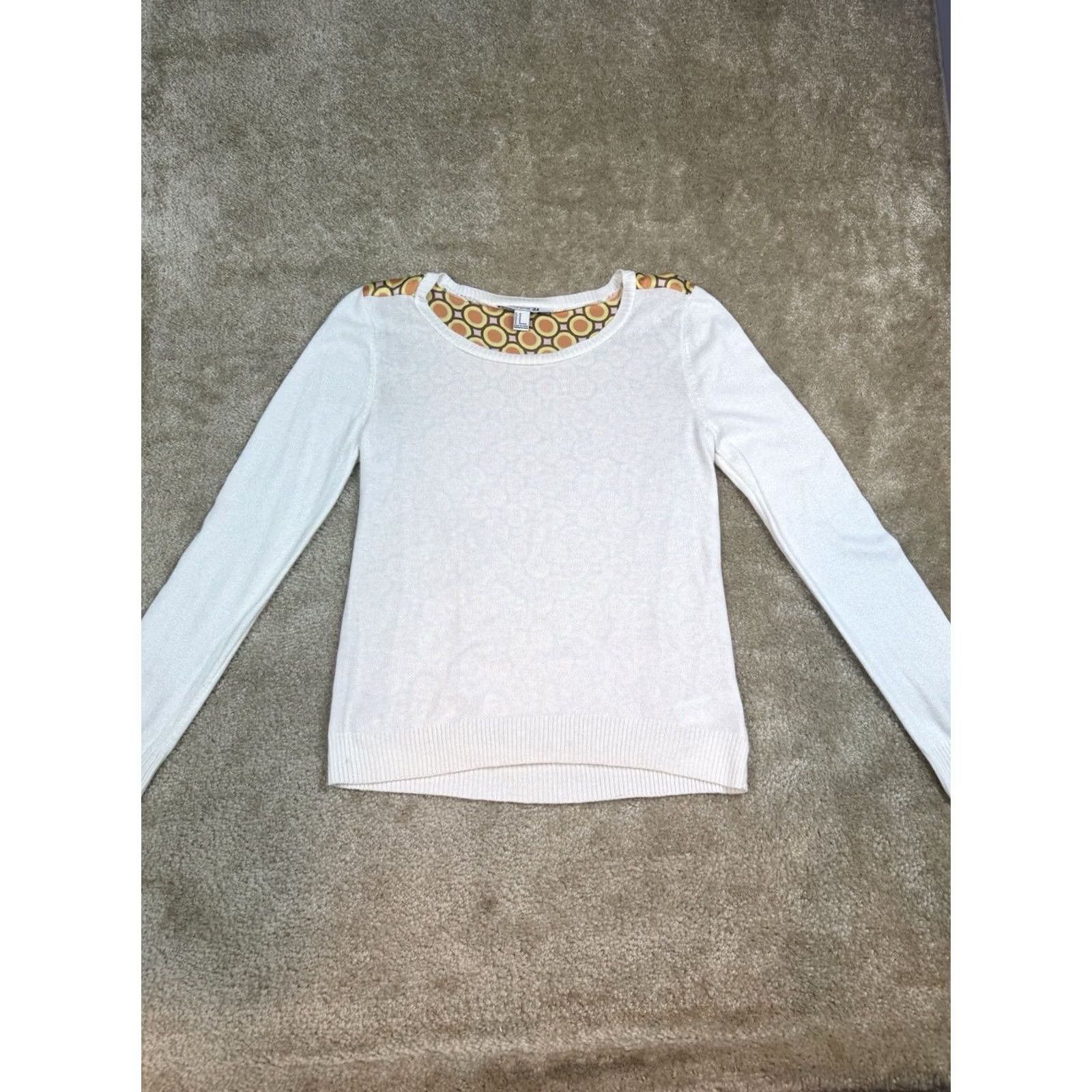 Forever 21 FOREVER 21 Women’s Medium White Lightweight Sweater 70s 60s Back Panel Size M / US 6-8 / IT 42-44 - 3 Thumbnail