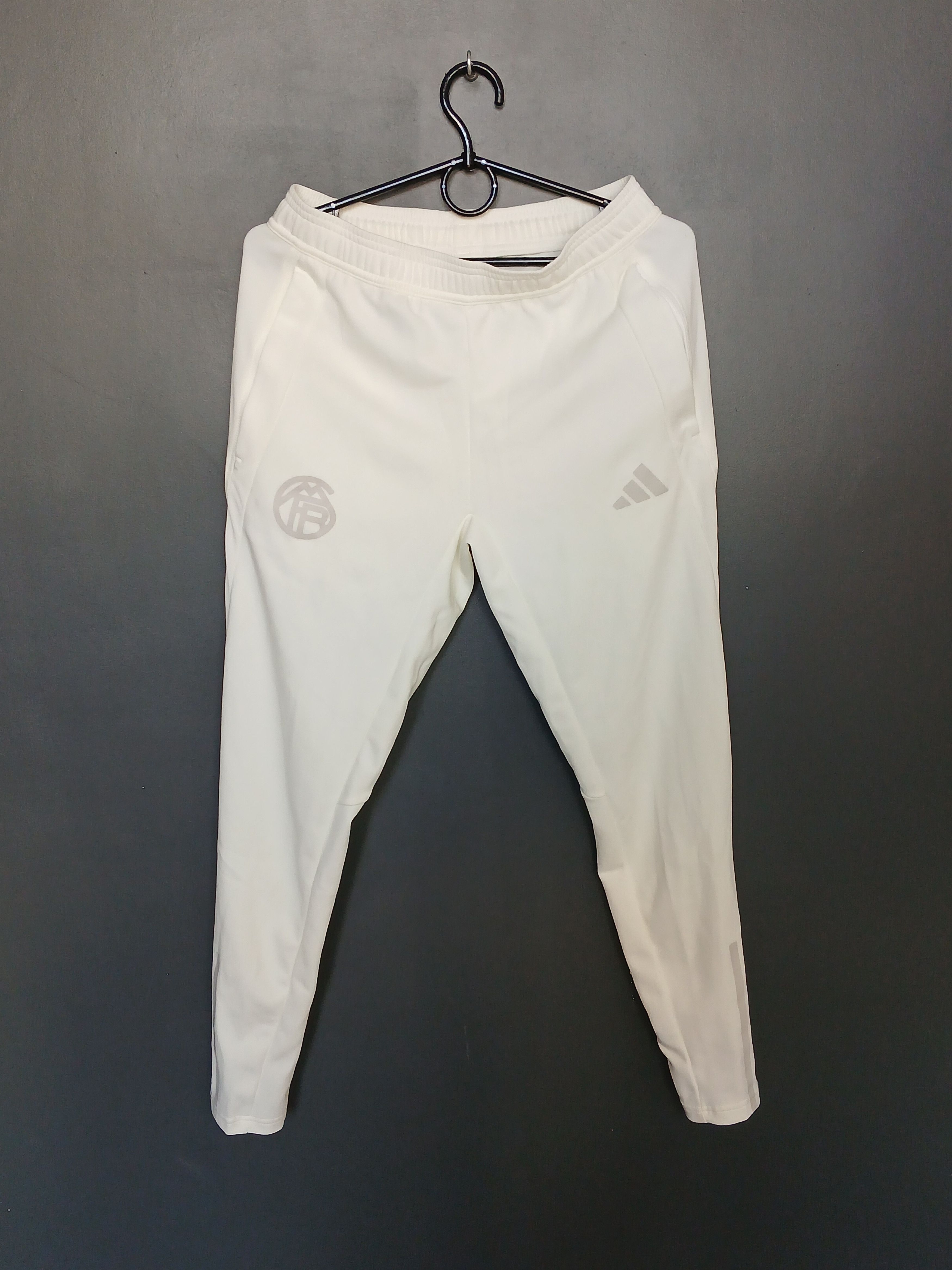 Adidas Bayern Munchen Football Training Pants Size US 29 - 1 Thumbnail