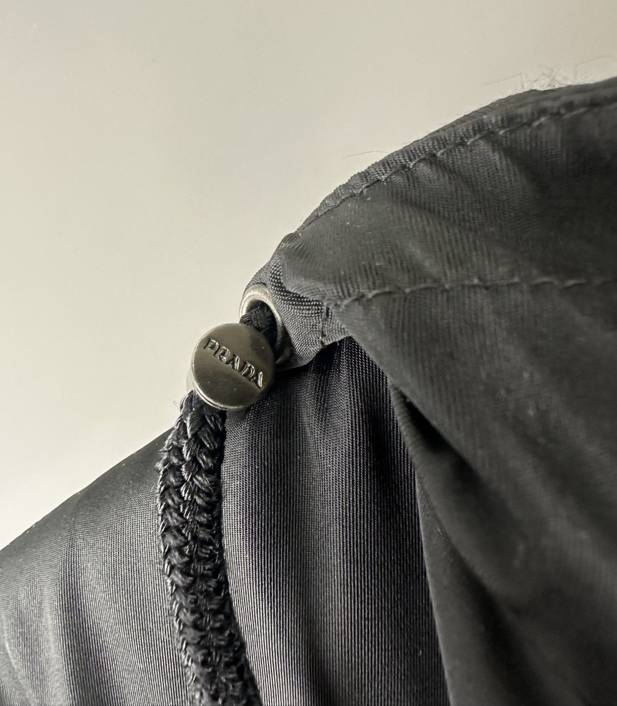 Prada Prada - Parka Zip Hooded - Nylon Jacket in Black Size US S / EU 44-46 / 1 - 13 Thumbnail