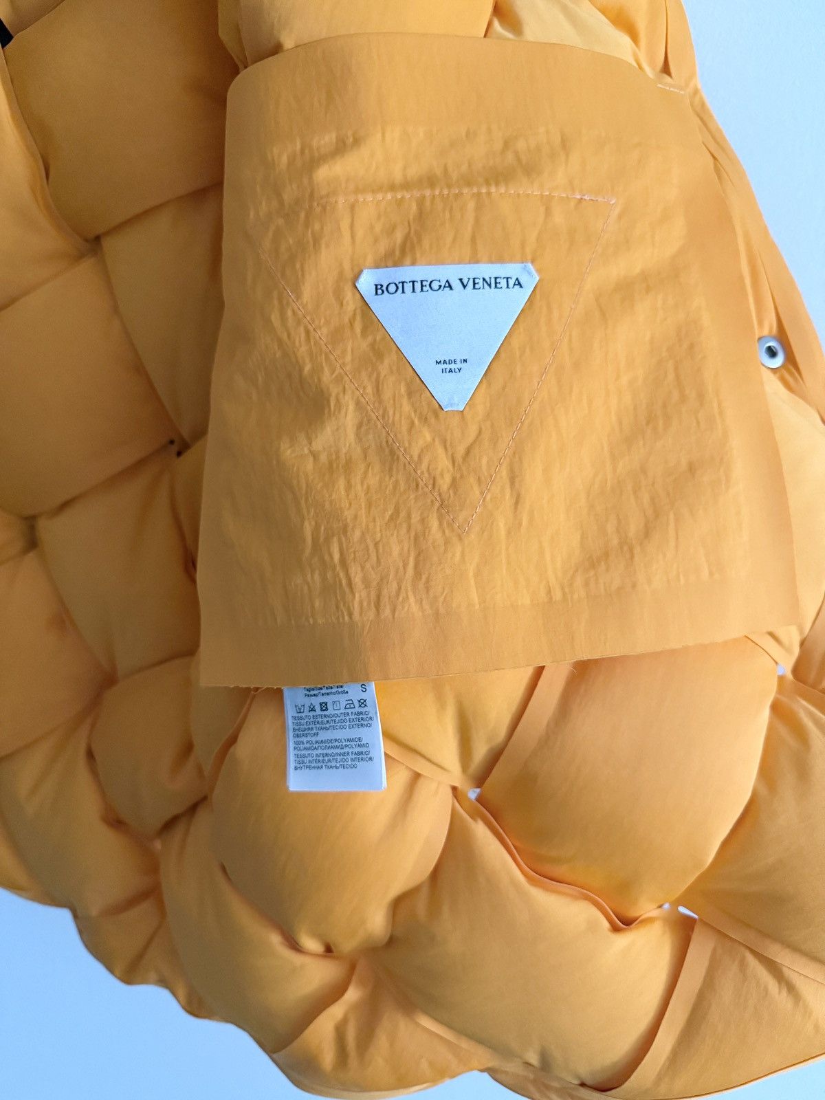 Bottega Veneta STEAL! Bottega Veneta Tech Quilted Padded Shell Vest Size US S / EU 44-46 / 1 - 6 Thumbnail