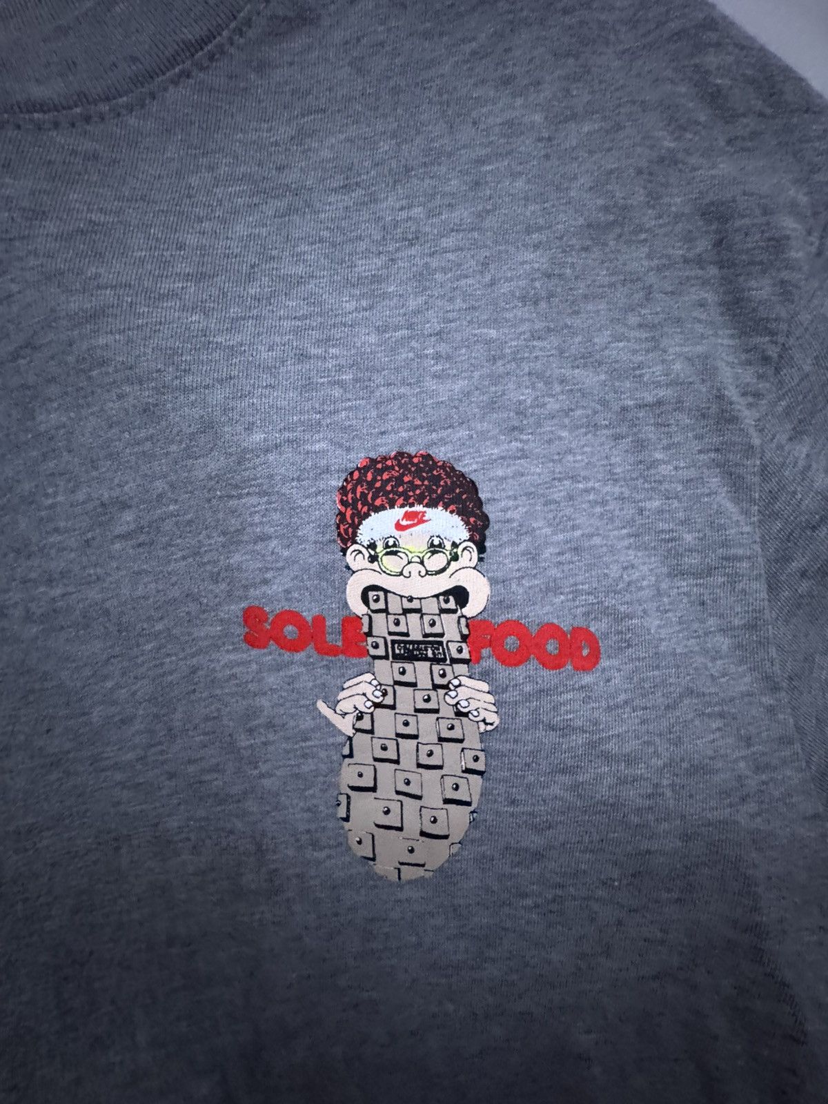 Nike Nike Sole Food “Los zapatos mas frescos” t-shirt Size US M / EU 48-50 / 2 - 2 Thumbnail