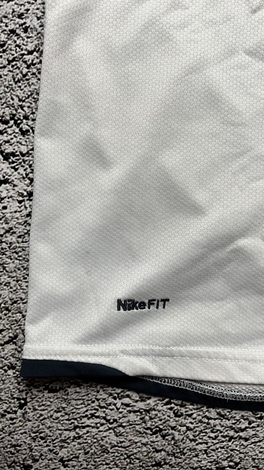 Nike 2007-2008 Nike PSG Paris Saint Germain nike jersey Size US S / EU 44-46 / 1 - 4 Thumbnail