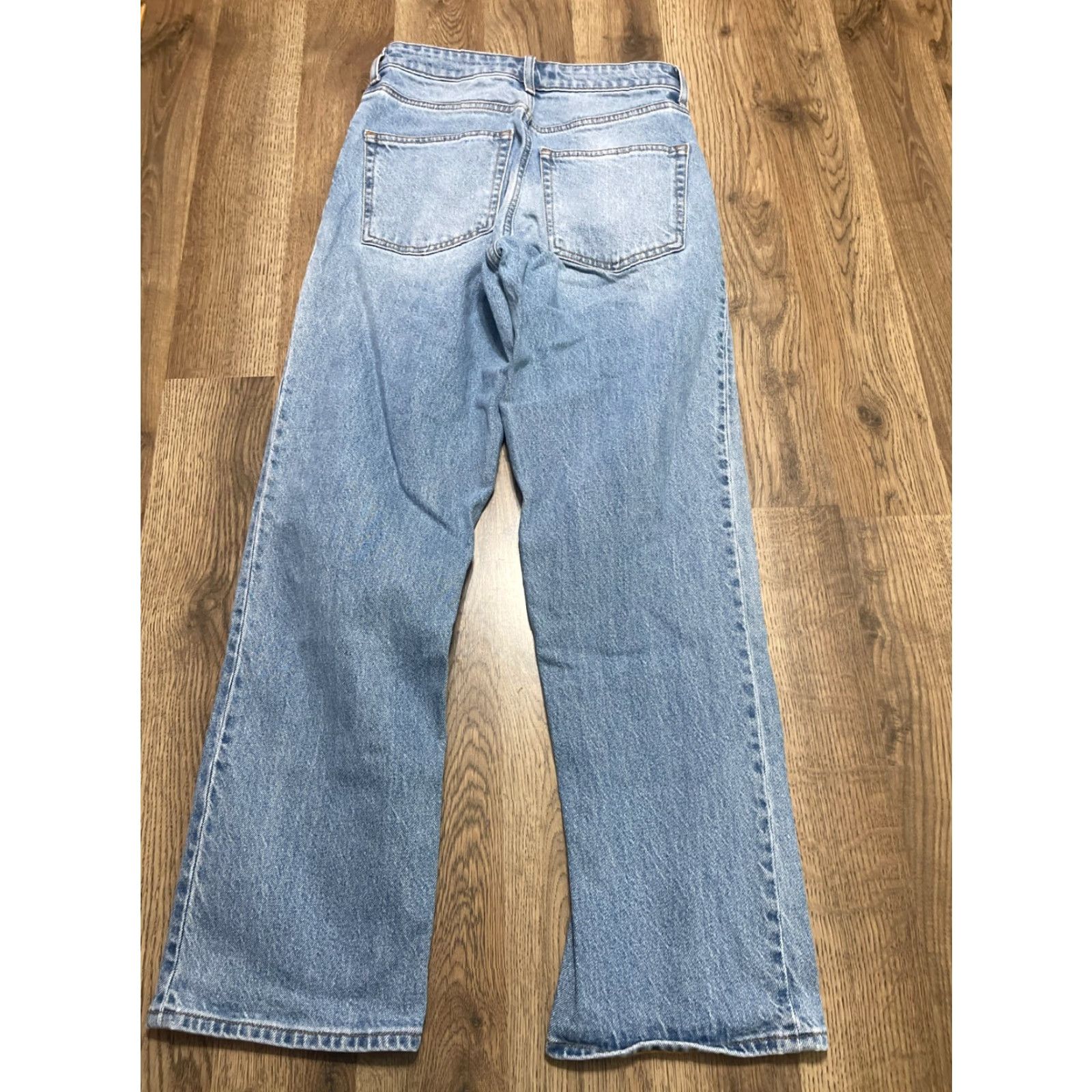 H&M H&M Jeans Women's 4 Blue Denim Medium Wash Straight Leg 36" Length Jeans Women Size 27" / US 4 / IT 40 - 2 Thumbnail