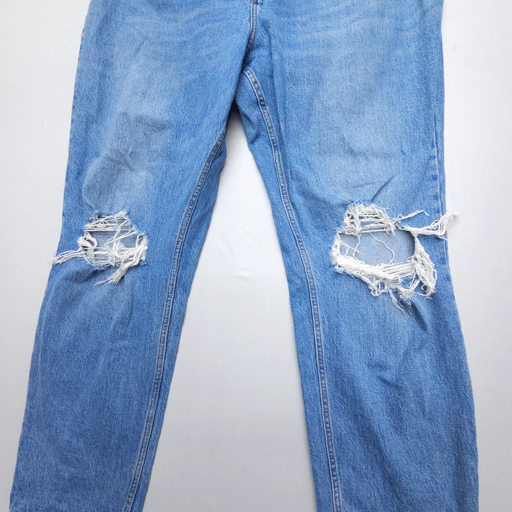 Abercrombie & Fitch VINTAGE Abercrombie & Fitch The Dad High Rise Jeans Size 34 / 18 Long Distressed Denim Size 40" / US 18 - 3 Thumbnail