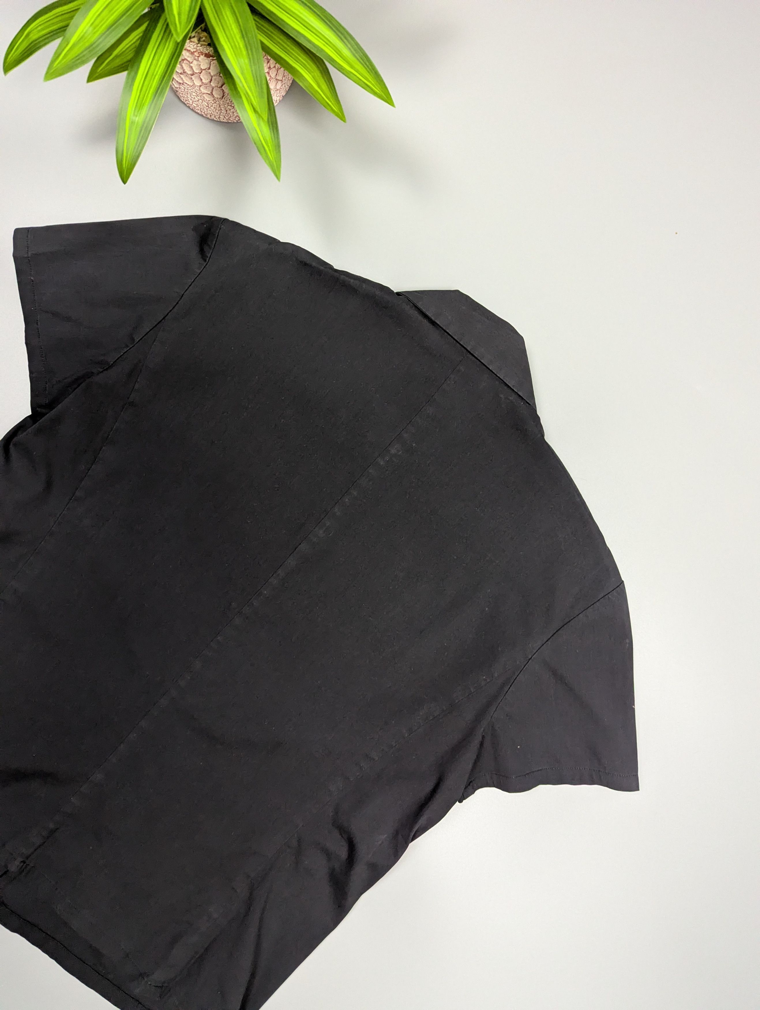 Max Mara S’Max Mara Black Snap Button Short Sleeve Top Minimalist Size M / US 6-8 / IT 42-44 - 16 Thumbnail