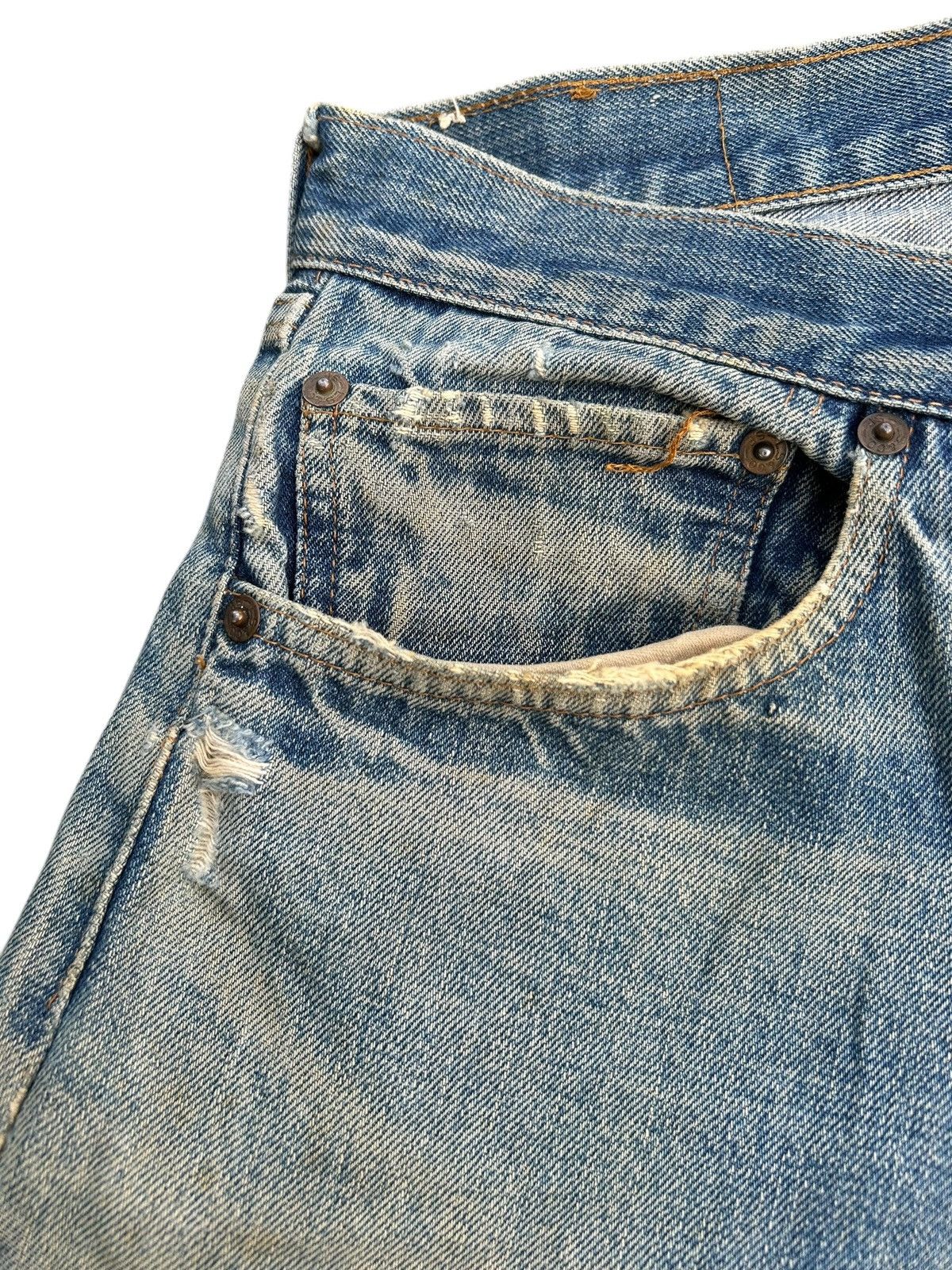 Levi's × Vintage 60s-70s THRASHED Levi's 6 Selvedge Vintage Denim Jeans Size US 32 / EU 48 - 8 Thumbnail