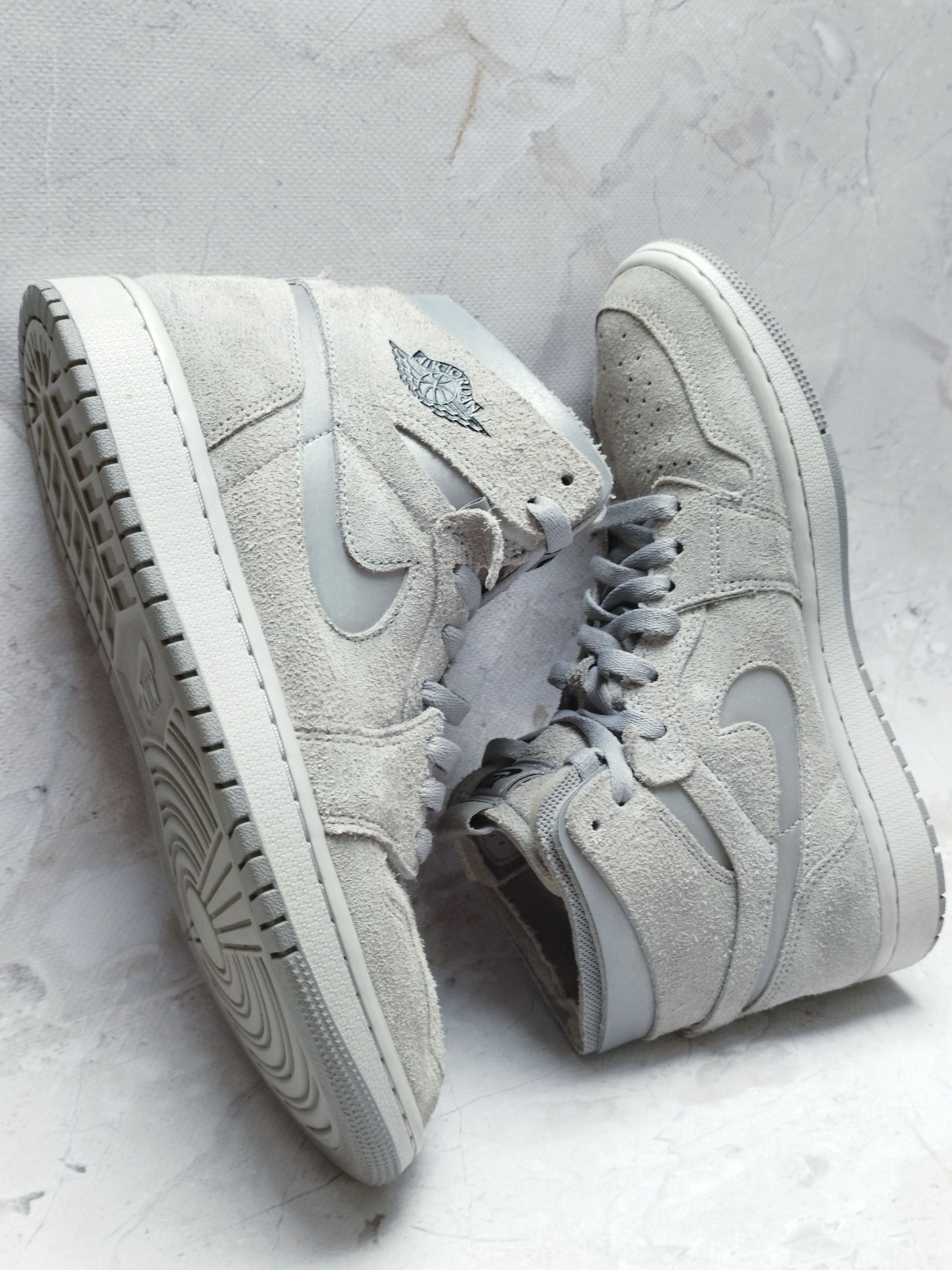 Jordan Brand Nike Jordan 1 Mid Zoom CMFT Grey Fog OG Size US 8.5 / EU 41-42 - 1 Thumbnail