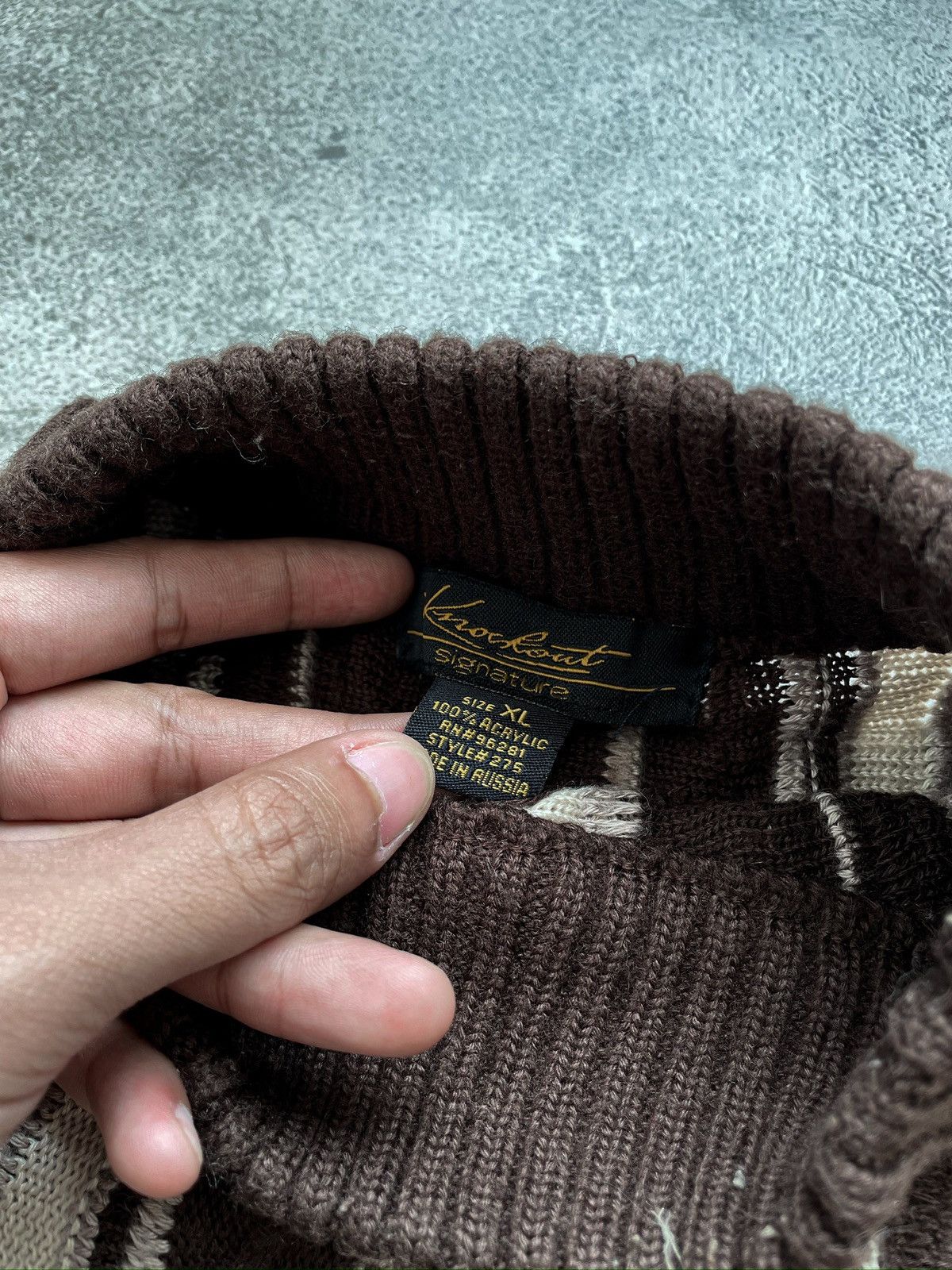 Vintage Vintage Rusia Knockout Signature 3D Cable Knit Sweater Size US XL / EU 56 / 4 - 10 Thumbnail