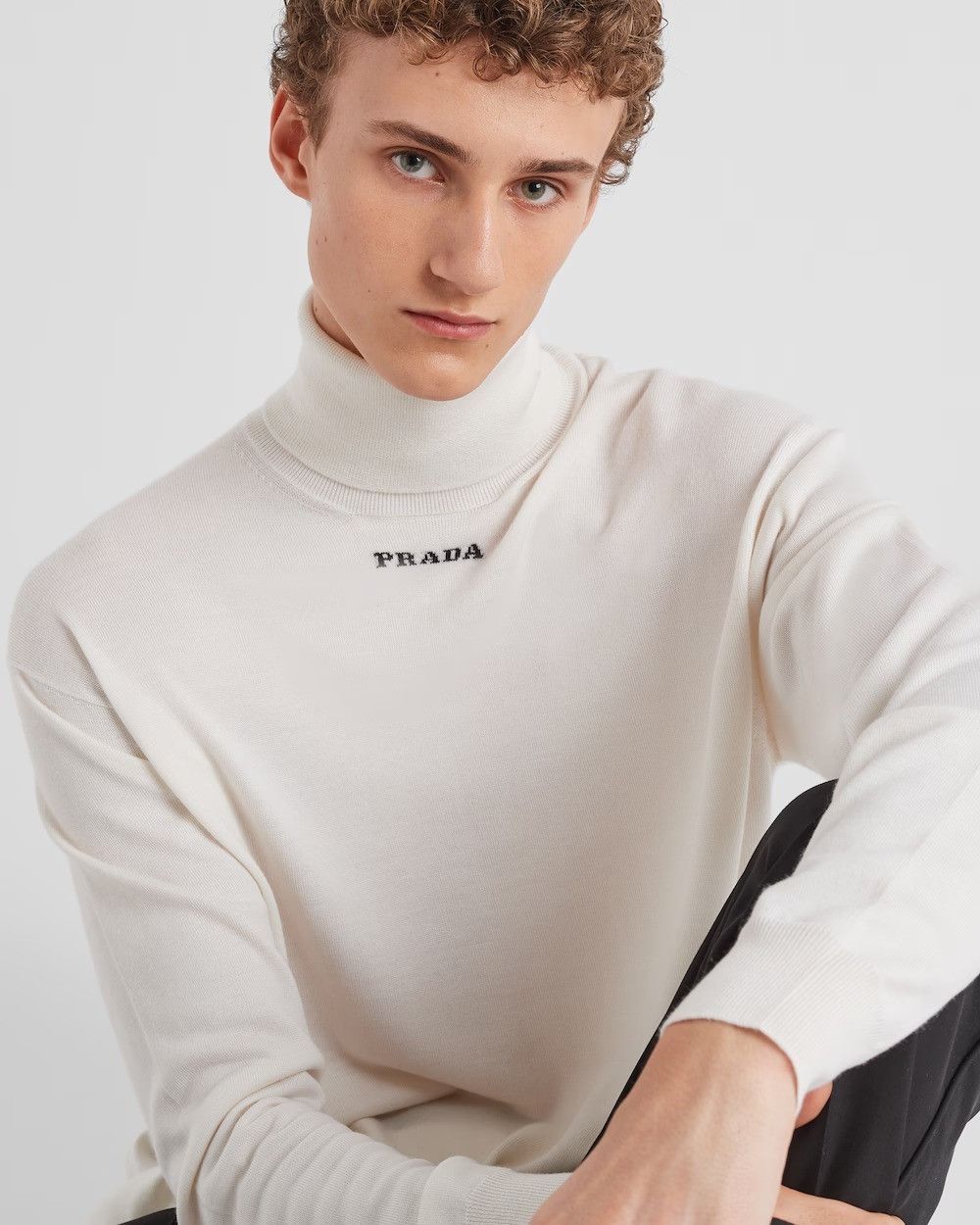 Prada o1bcso1str1025 Superfine Cashmere Sweater in Ivory Size US M / EU 48-50 / 2 - 2 Thumbnail