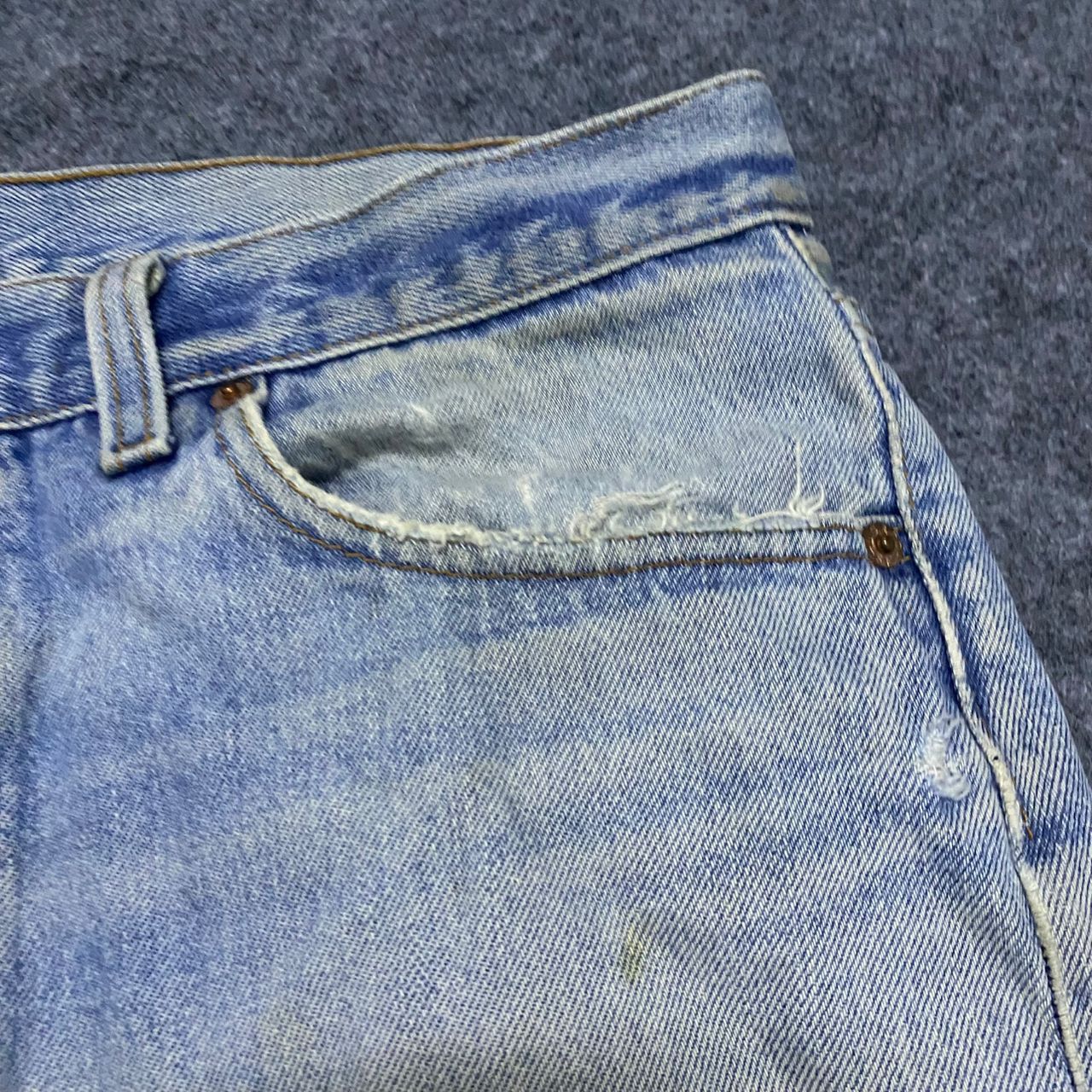 Levi's Vintage Levis 501xx Distressed Denim Kurt Cobain Style Size US 36 / EU 52 - 10 Thumbnail