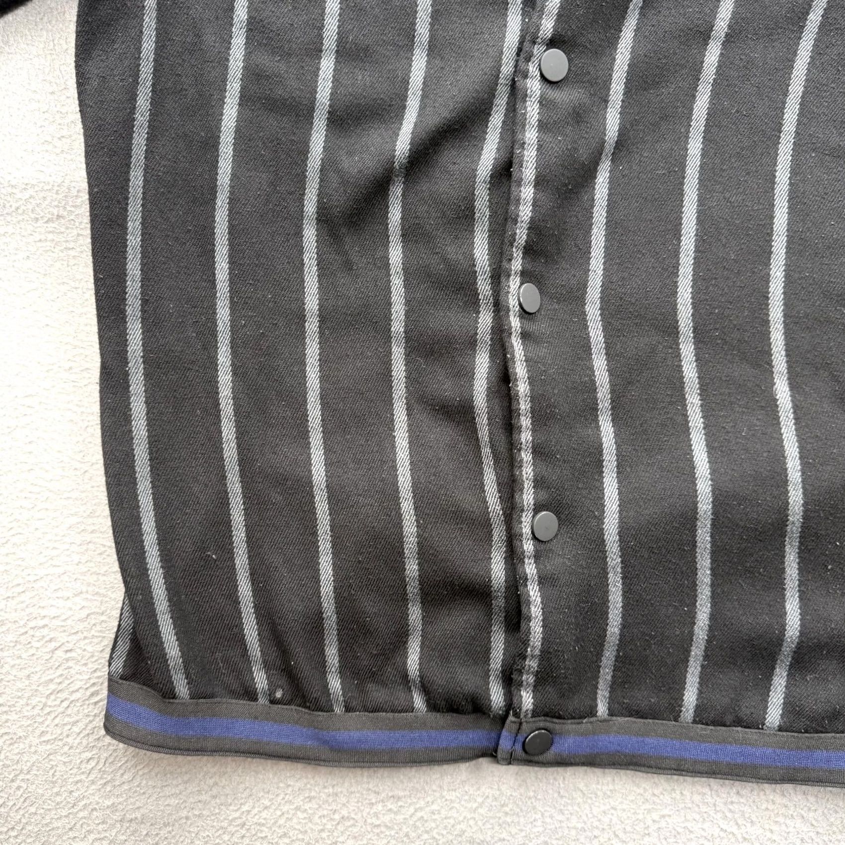 Lee Bruce Lee Mens Medium Black Striped Embroidered Short Sleeve Shirt Size US M / EU 48-50 / 2 - 6 Thumbnail