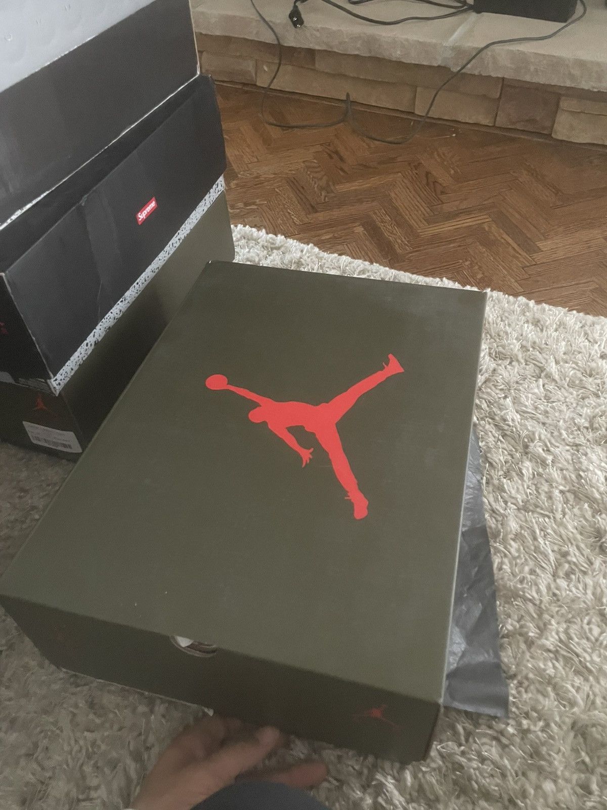 Jordan Brand × Travis Scott Jordan 6 Travis Scott Olive sz 11 Size US 11 / EU 44 - 10 Thumbnail