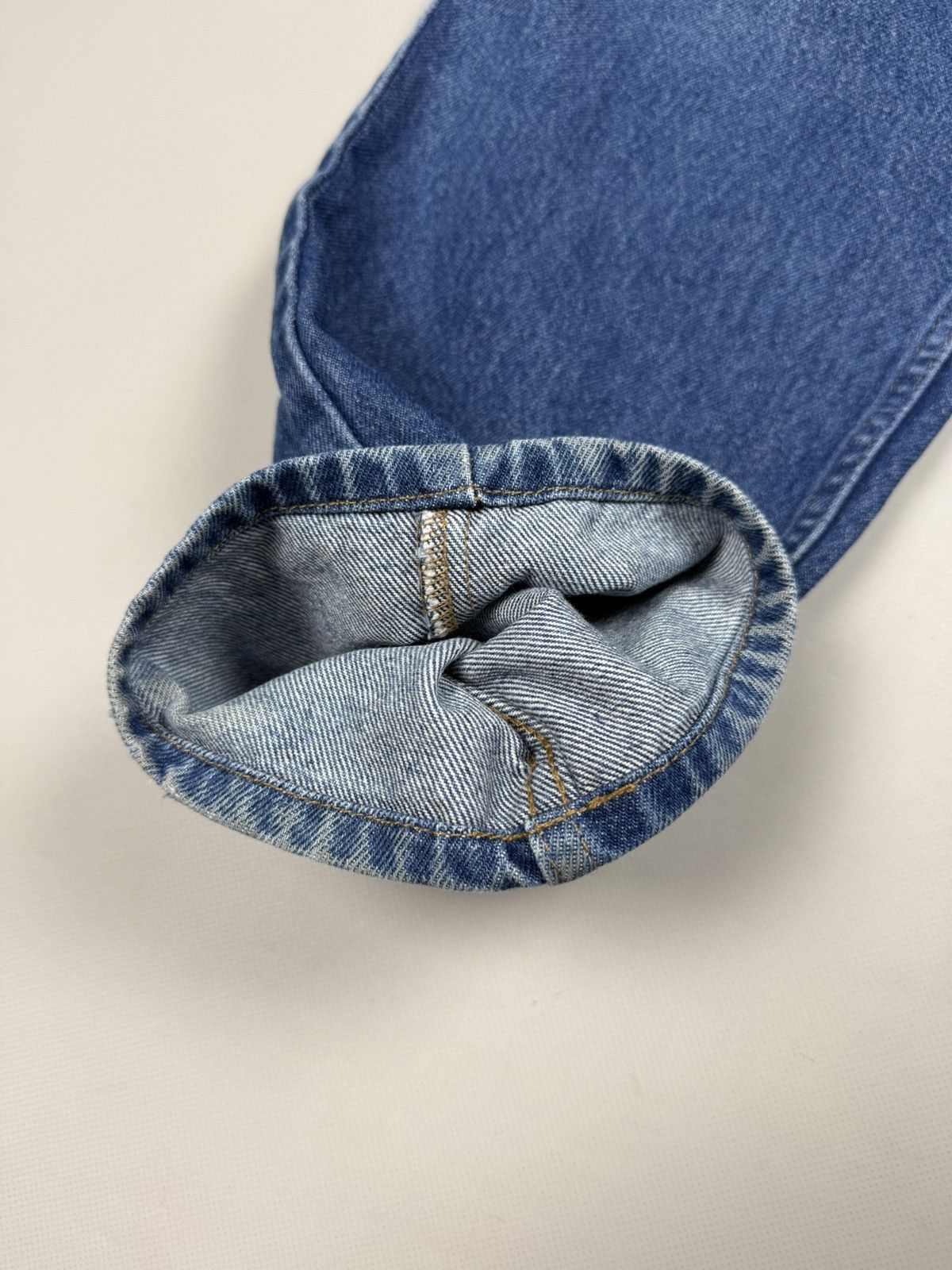 L.L. Bean L.L. Bean Men’s Relaxed Fit Denim Jeans Size 34 Size US 34 / EU 50 - 11 Thumbnail