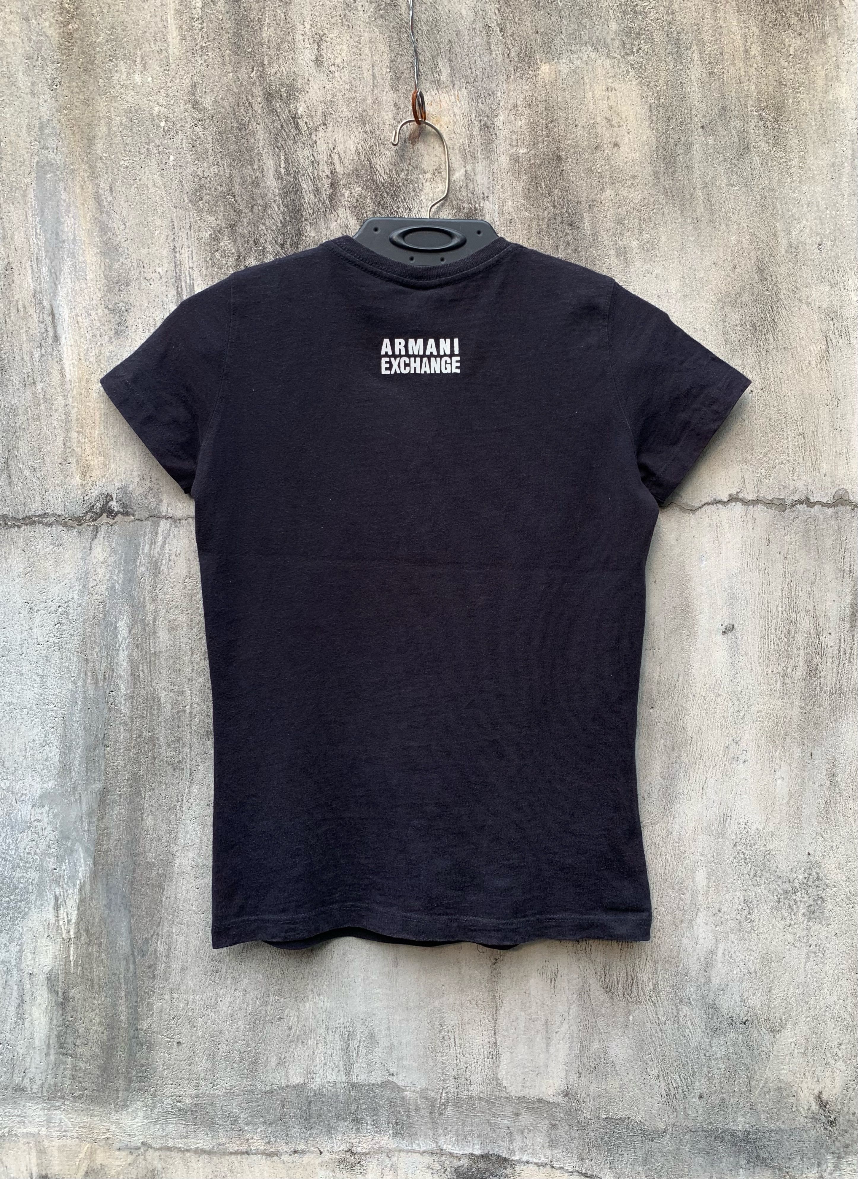 Armani Exchange Armani Exchange Top Tee Size S / US 4 / IT 40 - 2 Thumbnail