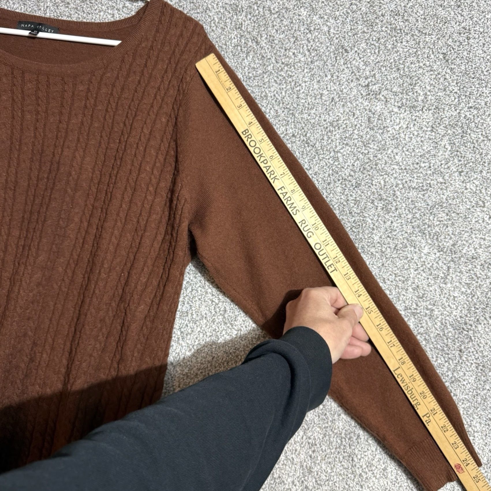 Vintage VINTAGE Grandpa Sweater Womens 1X Plus Size Cable Knit Cozy Warm Lagenlook Earthy 2010s Napa Valley Brown Acrylic Knit Pullover Round Neck Long Sleeve Size XL / US 12-14 / IT 48-50 - 4 Thumbnail