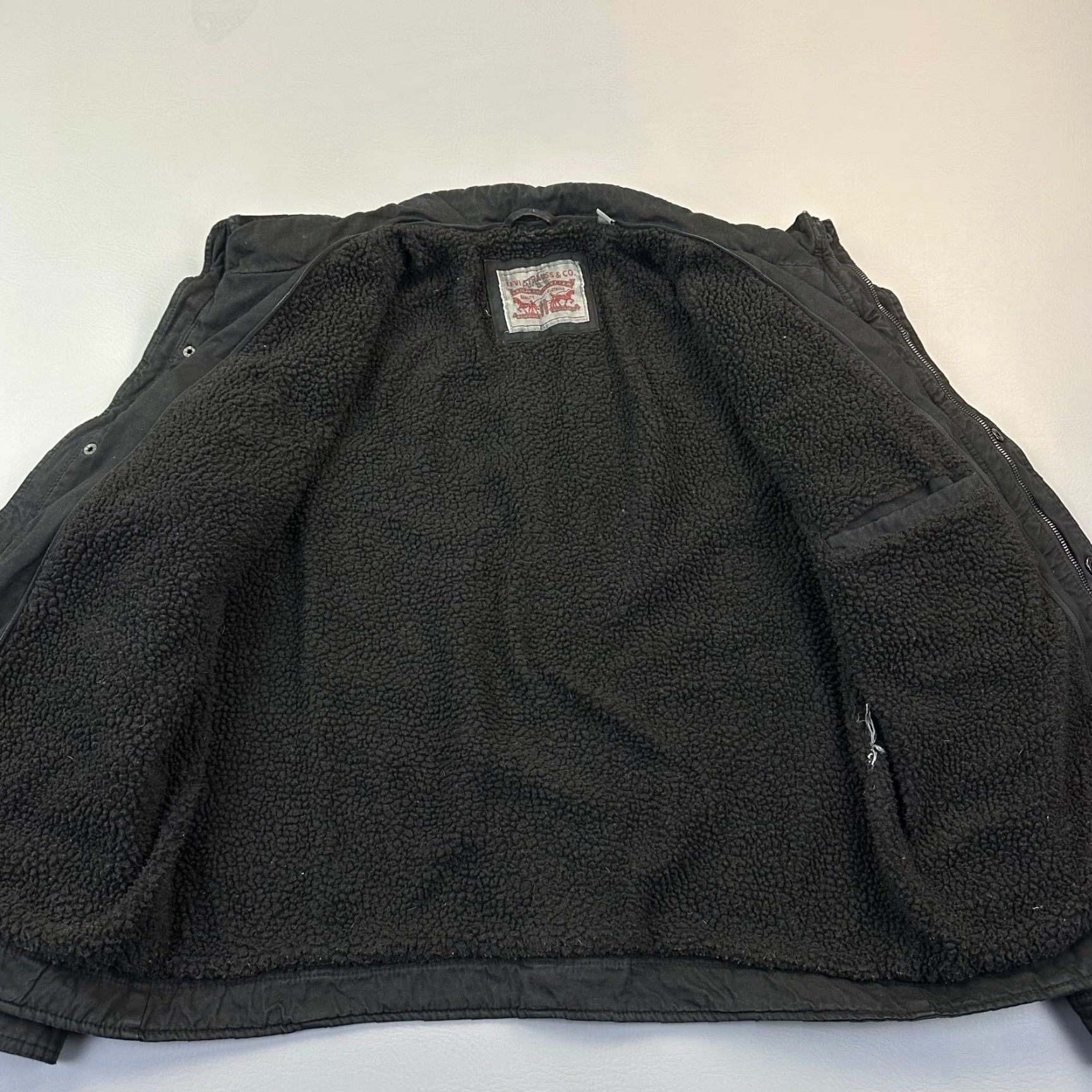 Levi's Levi's Jacket Mens Large Black Denim Full Zip SnapnSherpa Lined Trucker Outdoor - Classic, Biker, USA, 90s? Size US L / EU 52-54 / 3 - 6 Thumbnail