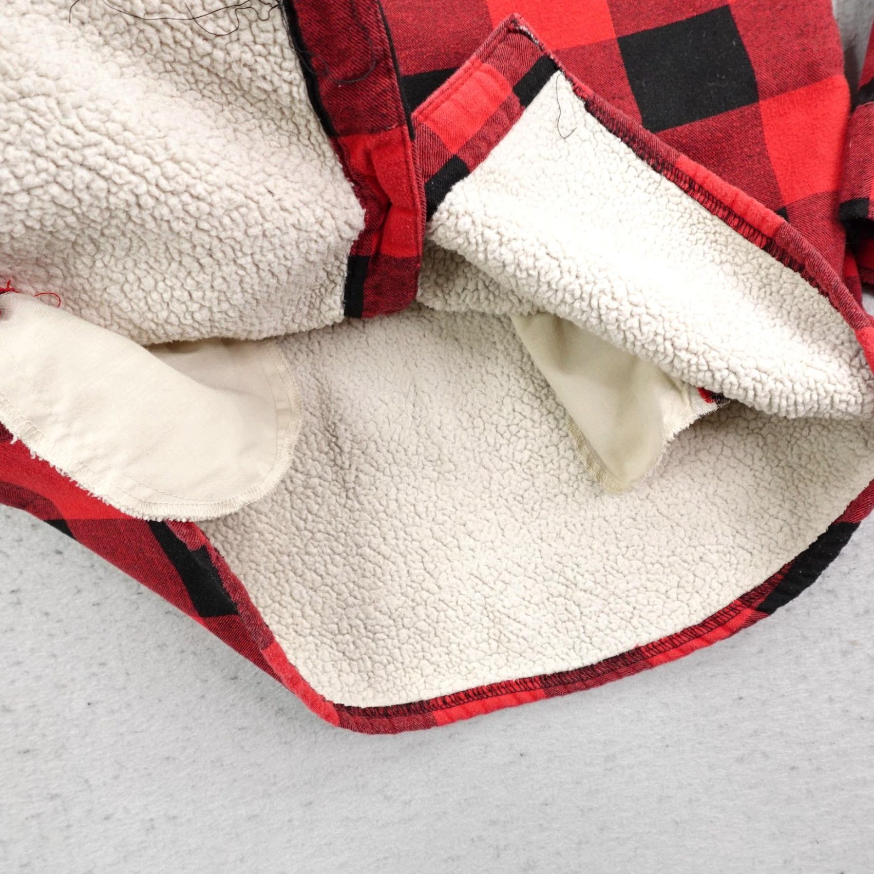 Vintage Grizzly Griptape Jacket Mens Large Red Plaid Sherpa Lined Flannel Shirt Shacket Size US L / EU 52-54 / 3 - 5 Thumbnail