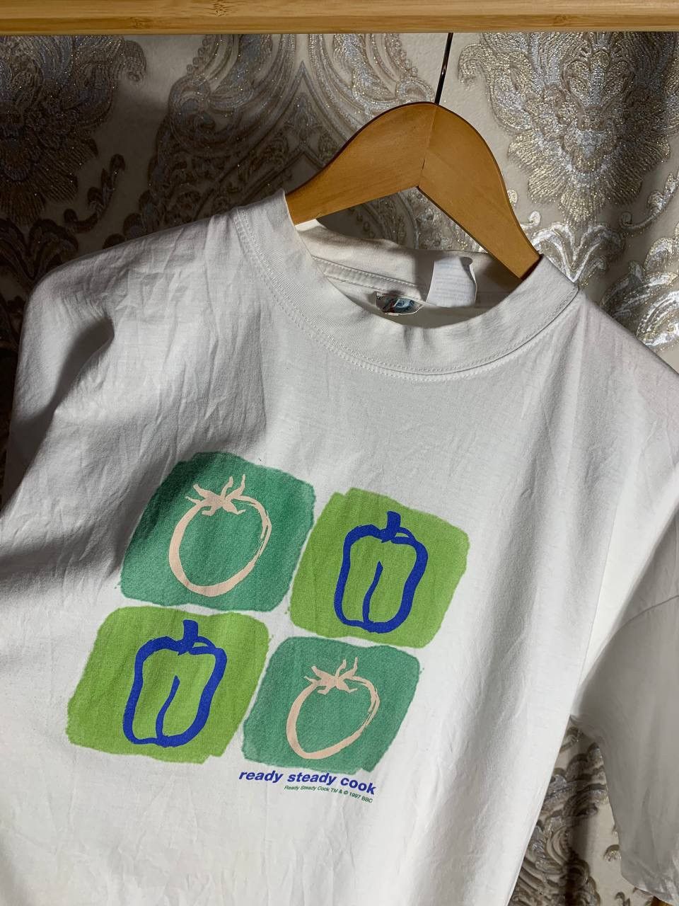 Cartoon Network VERY RARE BBC APPLE RETRO DESIGNER T-SHIRT 1997 USA Y2K 90s Size US XL / EU 56 / 4 - 2 Thumbnail