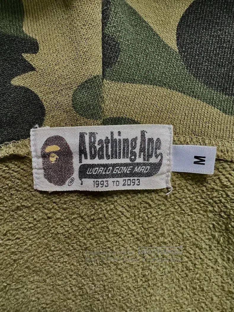 Bape BAPE Hello Kitty Camouflage Jacket M Size. Size US M / EU 48-50 / 2 - 6 Thumbnail