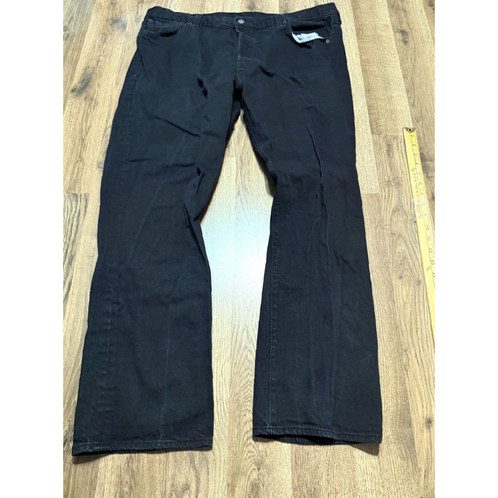 Levi's Levi's Jeans Men's 40x32 Black Denim Straight Leg Pockets Mid Rise 5-Pocket Regular Inseam 32 500 Series Navy? Size US 40 / EU 56 - 2 Thumbnail