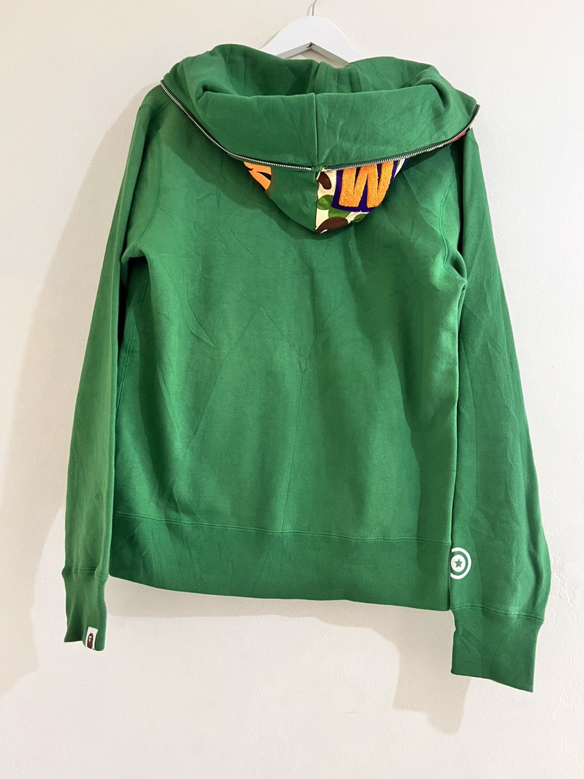 Bape BAPE Baby Milo Shark Hoodie – Green Camo Size US M / EU 48-50 / 2 - 4 Thumbnail