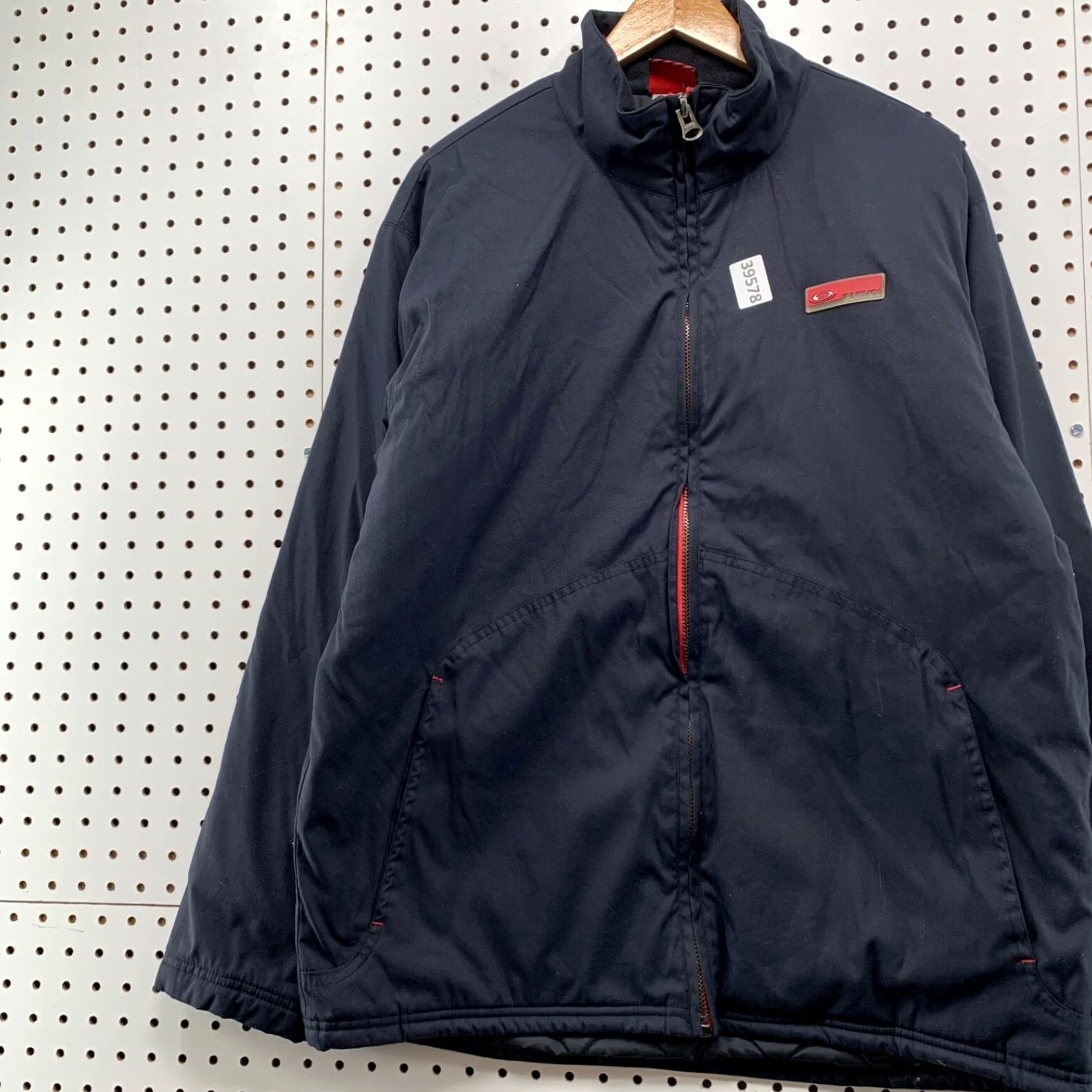 Oakley VINTAGE Oakley Jacket Mens Medium Black Red Nylon Winter Size US M / EU 48-50 / 2 - 5 Thumbnail
