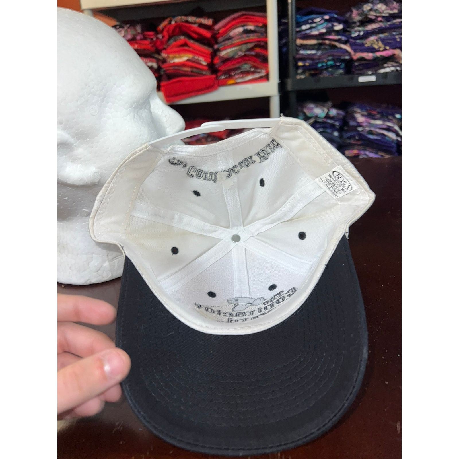 Vintage The Contractor Yard Hat Snapback White graphic Headwear Cap Size ONE SIZE - 7 Thumbnail