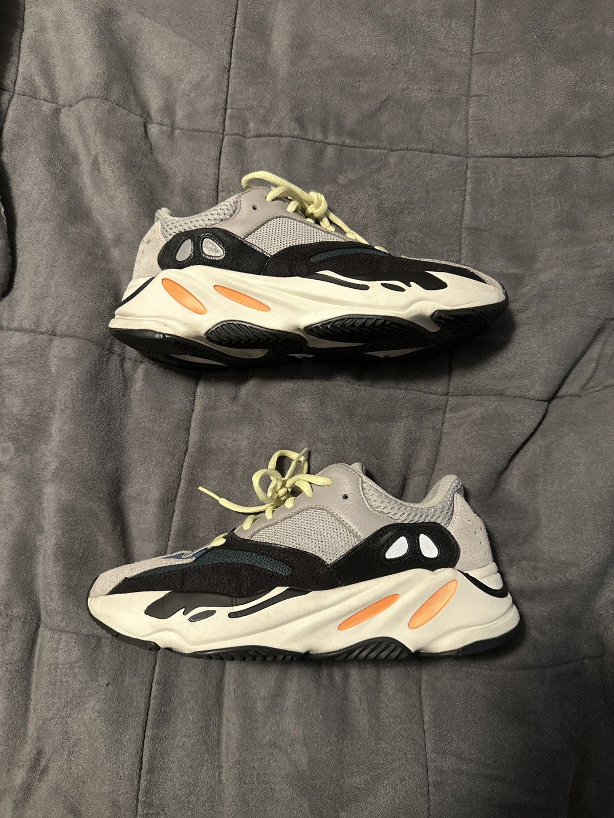 Yeezy Yeezy 700 Waverunner Size US 8 / EU 41 - 1 Thumbnail