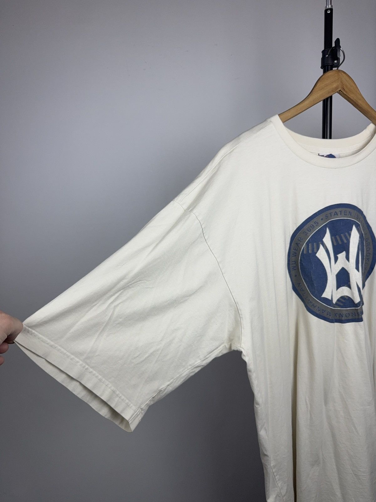 Wu-Tang Clan 90s Wu Wear NY Yankees Logo Graphic T Shirt NYC Streetwear Size US XXL / EU 58 / 5 - 3 Thumbnail