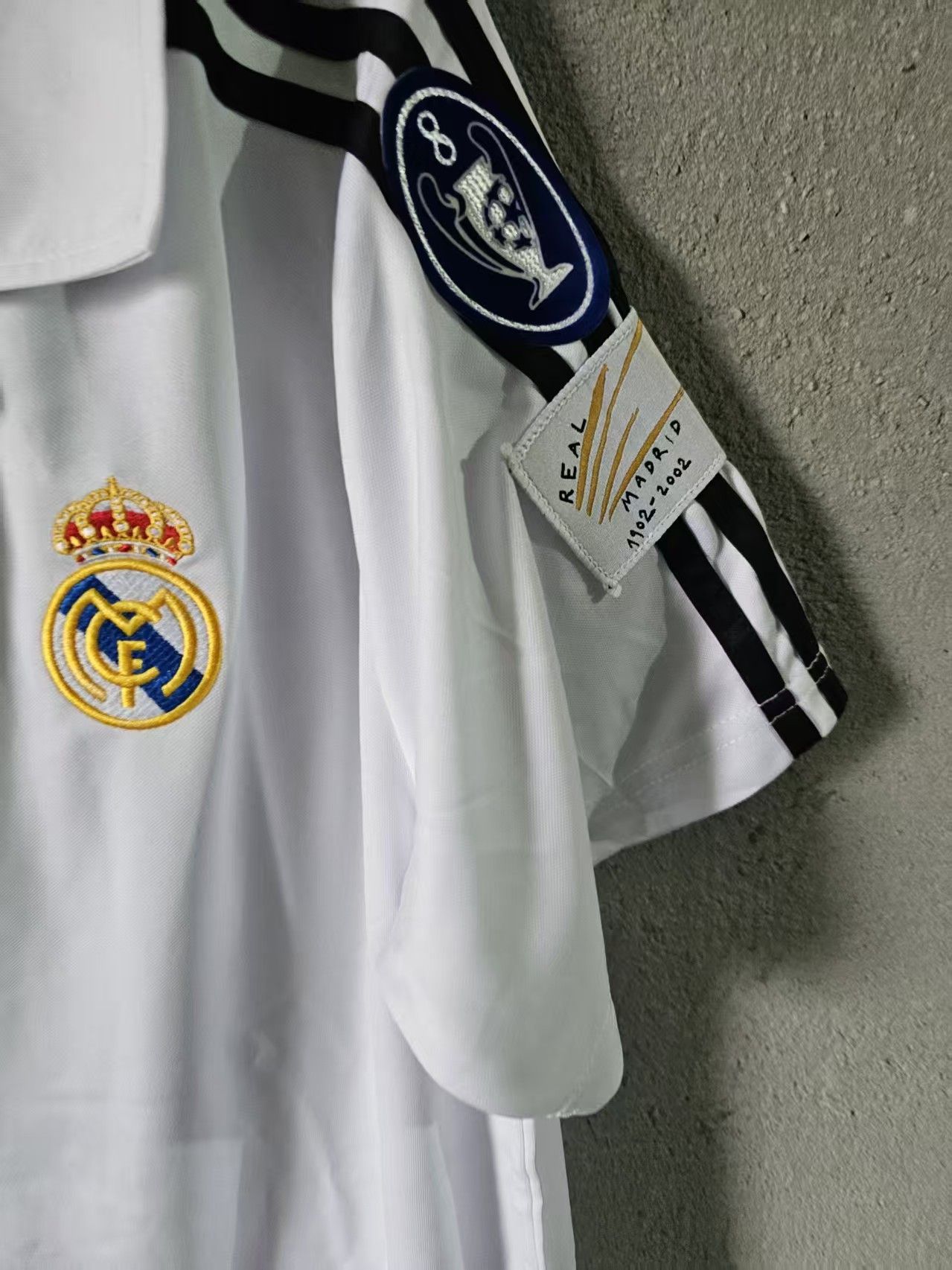 Other 2001 2002 Real Madrid #5 Zidane Jersey Size US XL / EU 56 / 4 - 3 Thumbnail