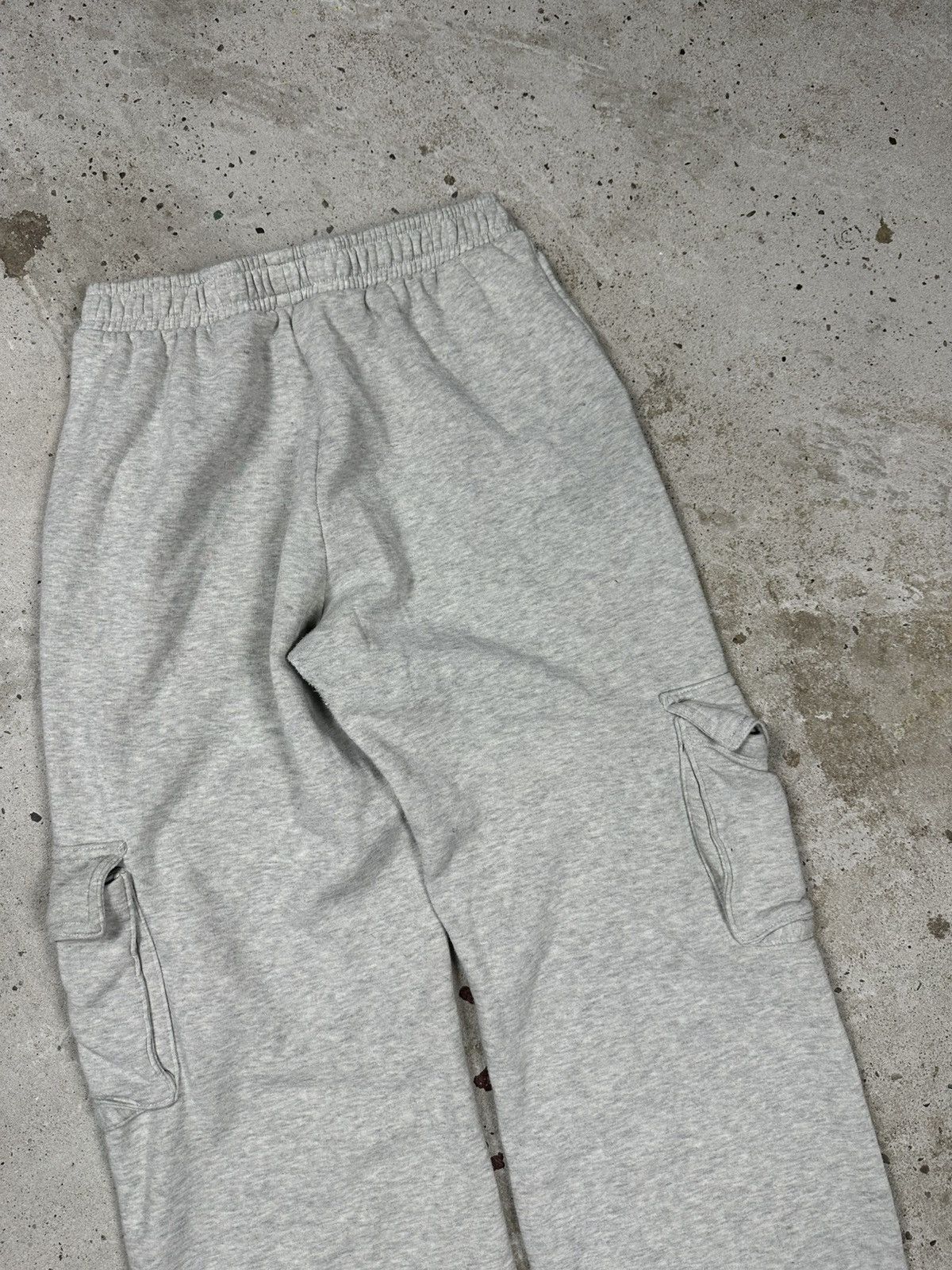 Japanese Brand × Vintage Vintage Y2K BAGGY Gray Cargo Sweatpants Size US 32 / EU 48 - 13 Thumbnail