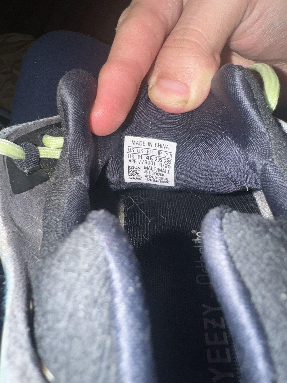 Adidas Yeezy 700 V3 Kyanite Size US 11.5 / EU 44-45 - 5 Thumbnail