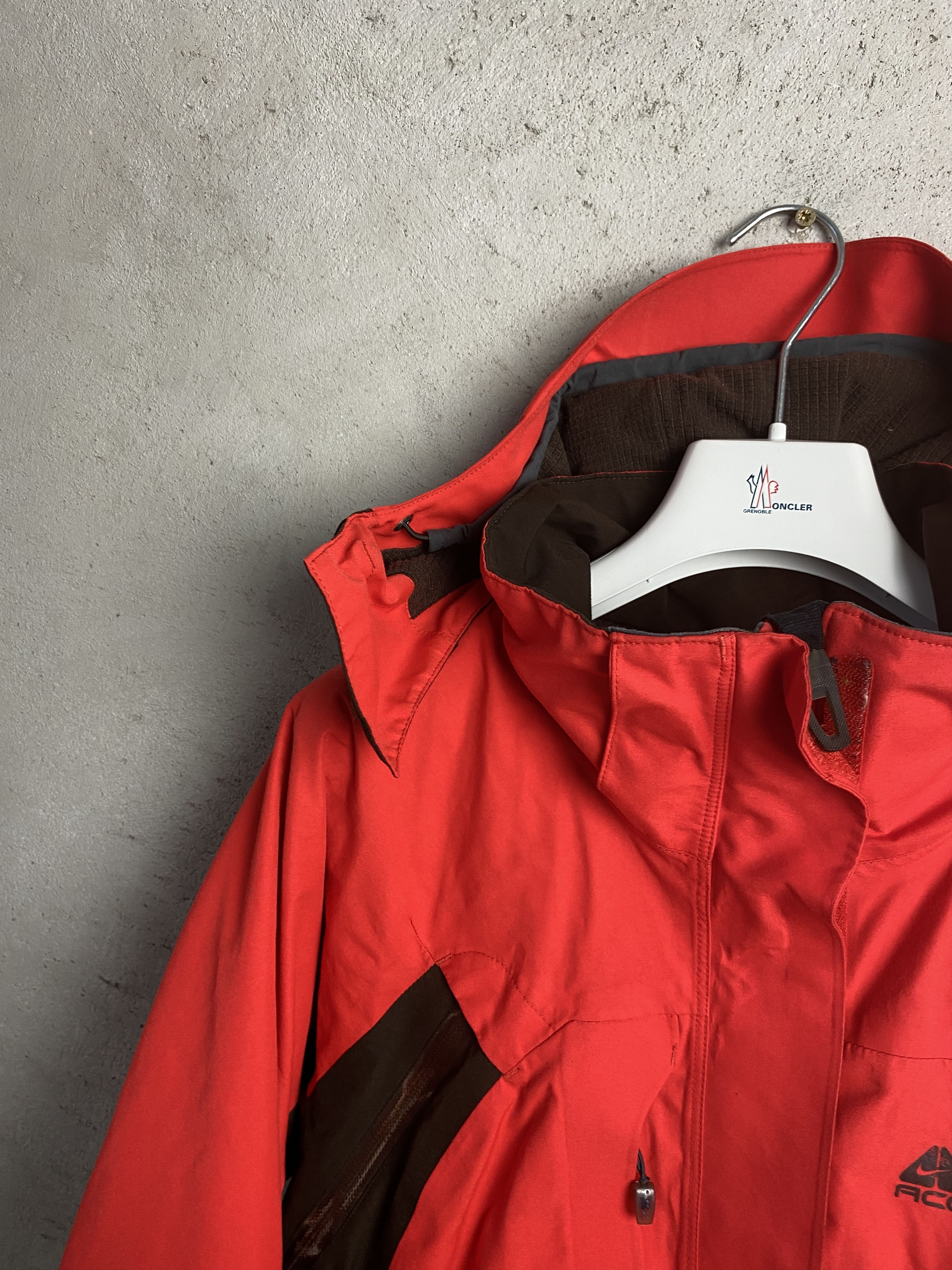 Nike ACG Nike ACG light jacket outdoor gorpcore Size US L / EU 52-54 / 3 - 3 Thumbnail