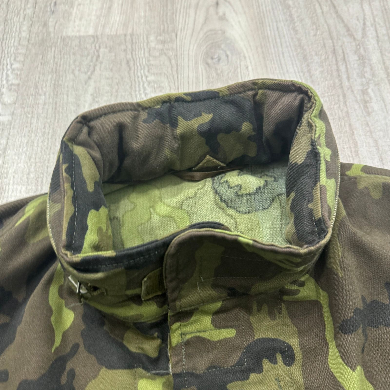 Vintage Vintage Czech Army M95 Woodland Camo Combat Jacket Parka XL Size US XL / EU 56 / 4 - 5 Thumbnail