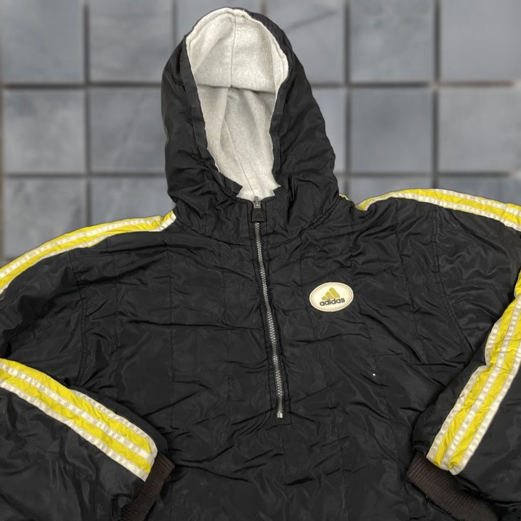 Adidas VINTAGE Adidas Jacket Mens Black Reversible Windbreaker Hooded Embroidered Gray Size M Size US M / EU 48-50 / 2 - 1 Thumbnail