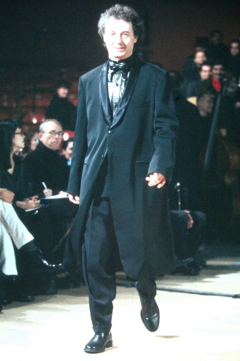 Yohji Yamamoto Yohji Yamamoto size s 99aw pleated pants 2505-Nextarrow Size US 28 / EU 44 - 1 Thumbnail