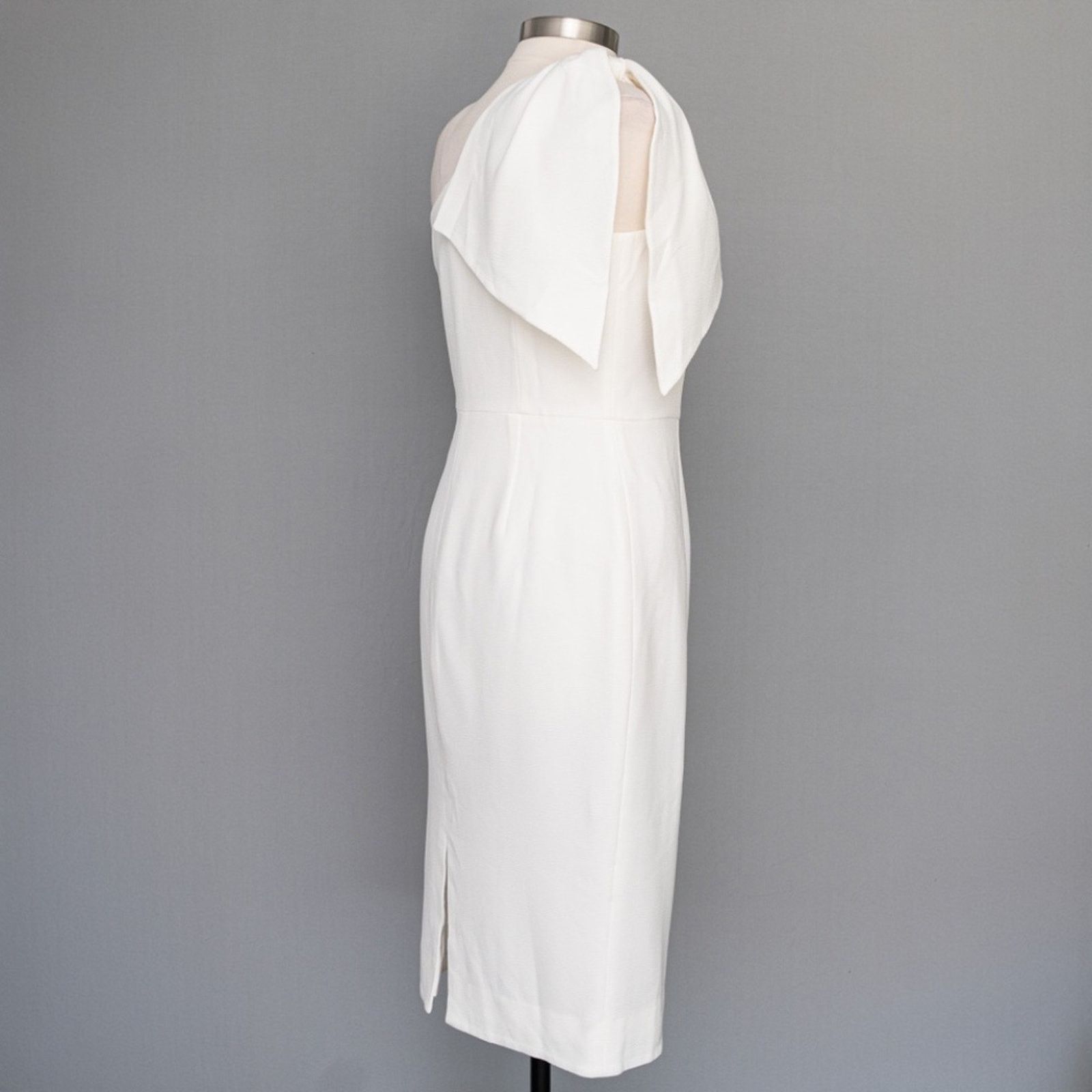 Dress the Population Dress The Population. One Shoulder Bow Dress. Size L / US 10 / IT 46 - 5 Thumbnail