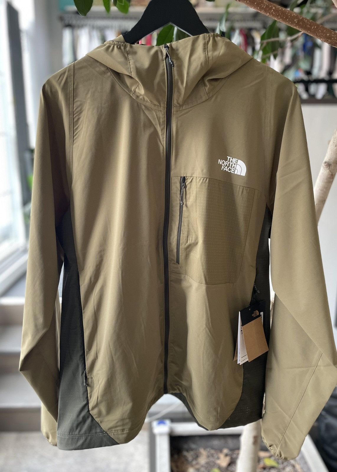 The North Face North Face Men's LIGHTRANGE Woven Jacket Size US M / EU 48-50 / 2 - 1 Thumbnail