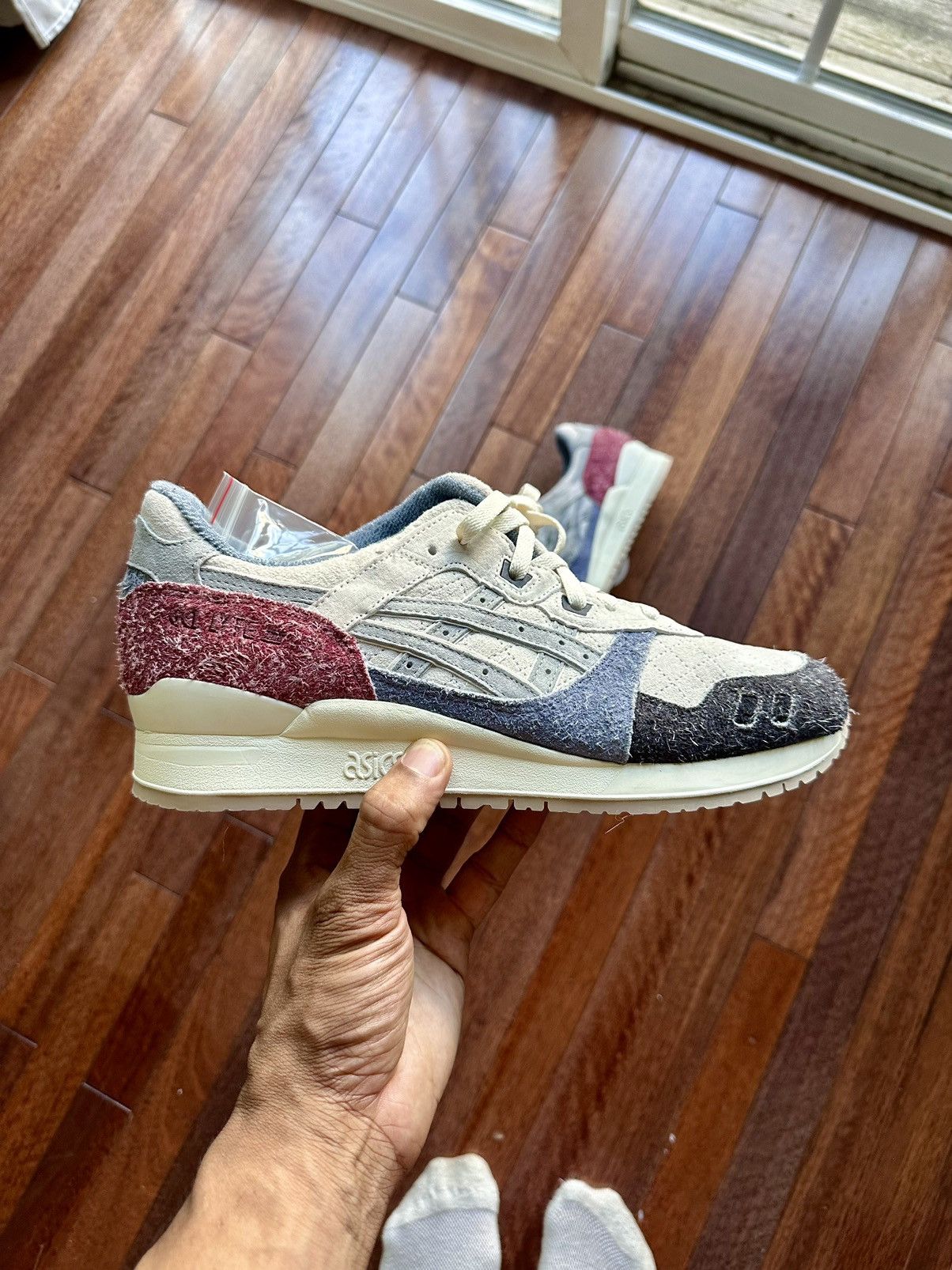 Asics RONNIE FIEG FOR ASICS GEL-LYTE III REMASTERED - SEOUL Size US 10.5 / EU 43-44 - 3 Thumbnail