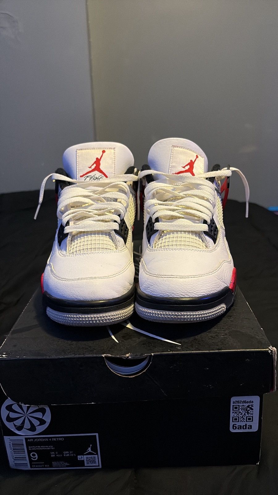 Nike Jordan 4 retro red cement Size US 9 / EU 42 - 4 Thumbnail