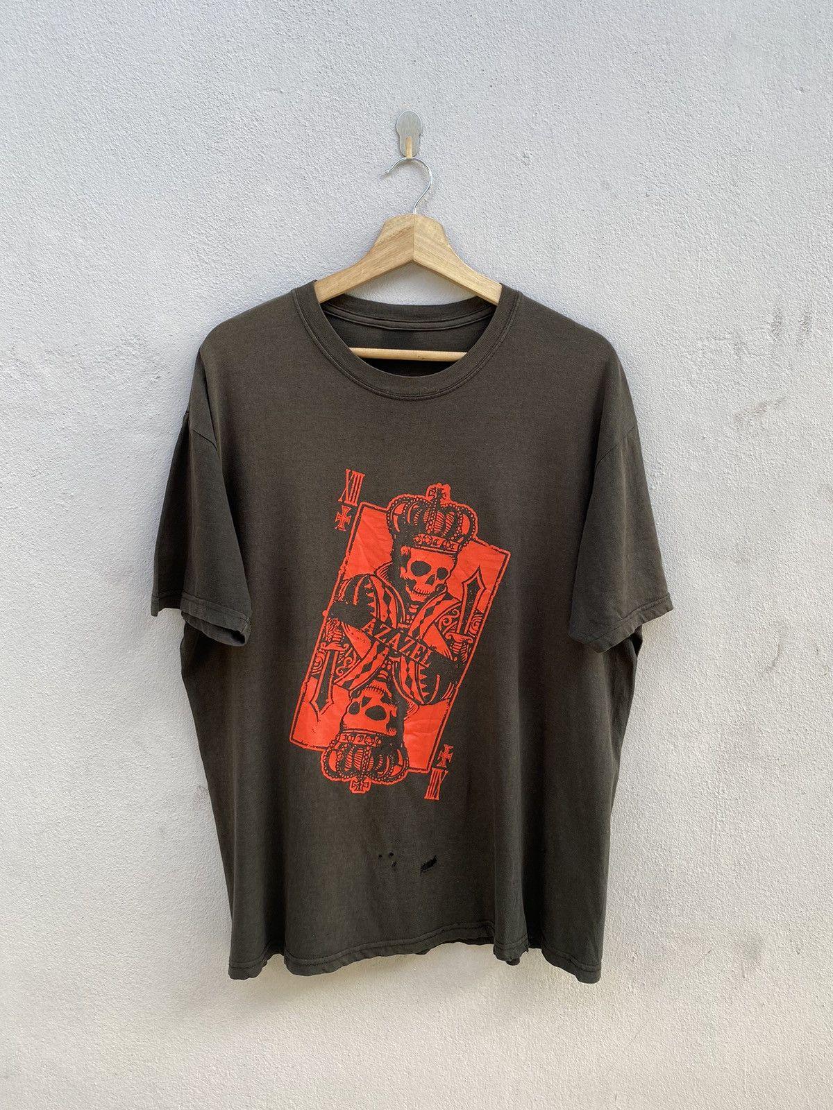 Designer × Japanese Brand × Vintage Vintage RARE 90s DEVIL AZAZEL T-Bar Distressed Tshirt Size US XL / EU 56 / 4 - 1 Thumbnail