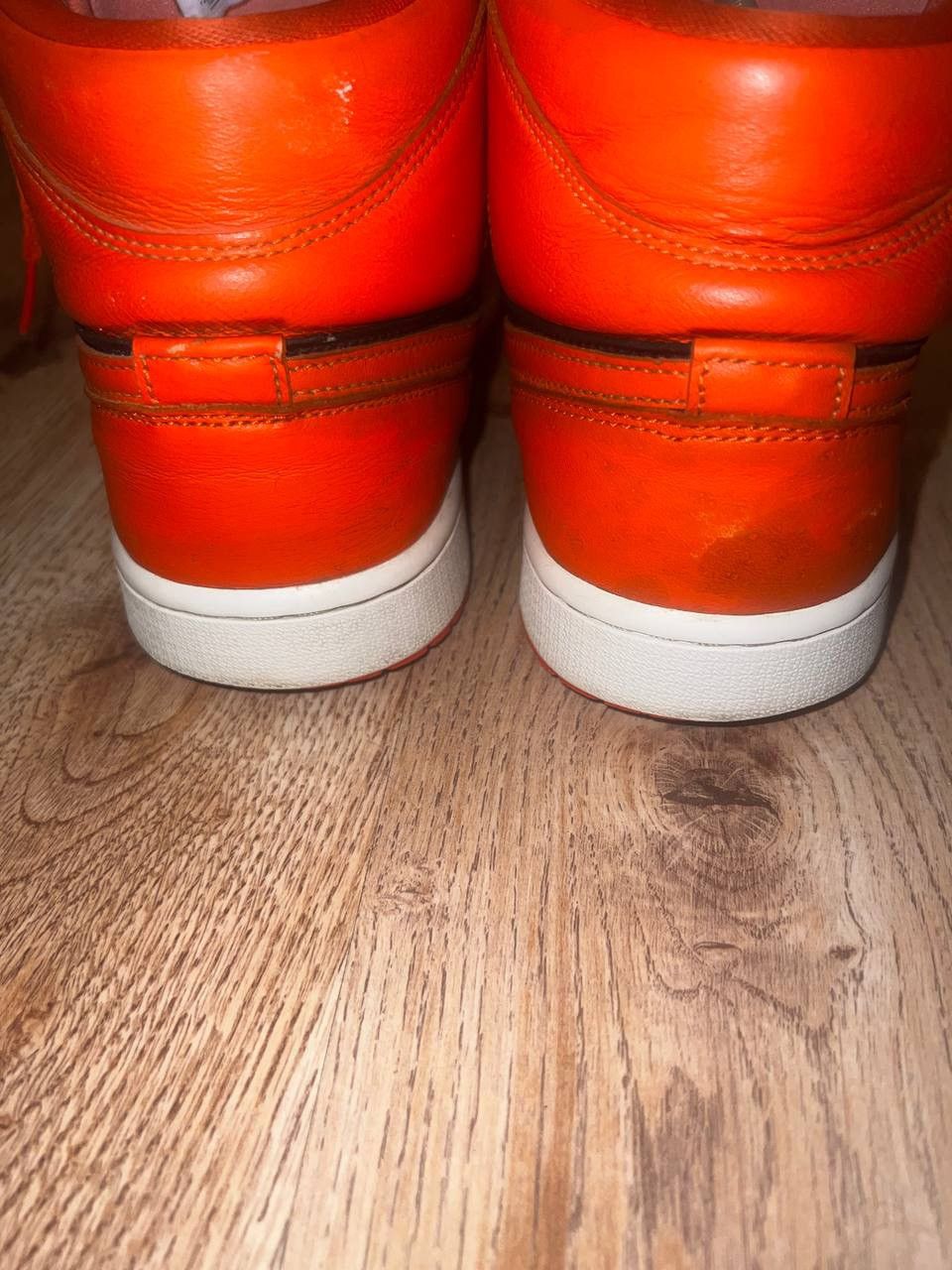 Jordan Brand Nike Air Jordan 1 Retro Hi Red 43 Size US 11 / EU 44 - 9 Thumbnail